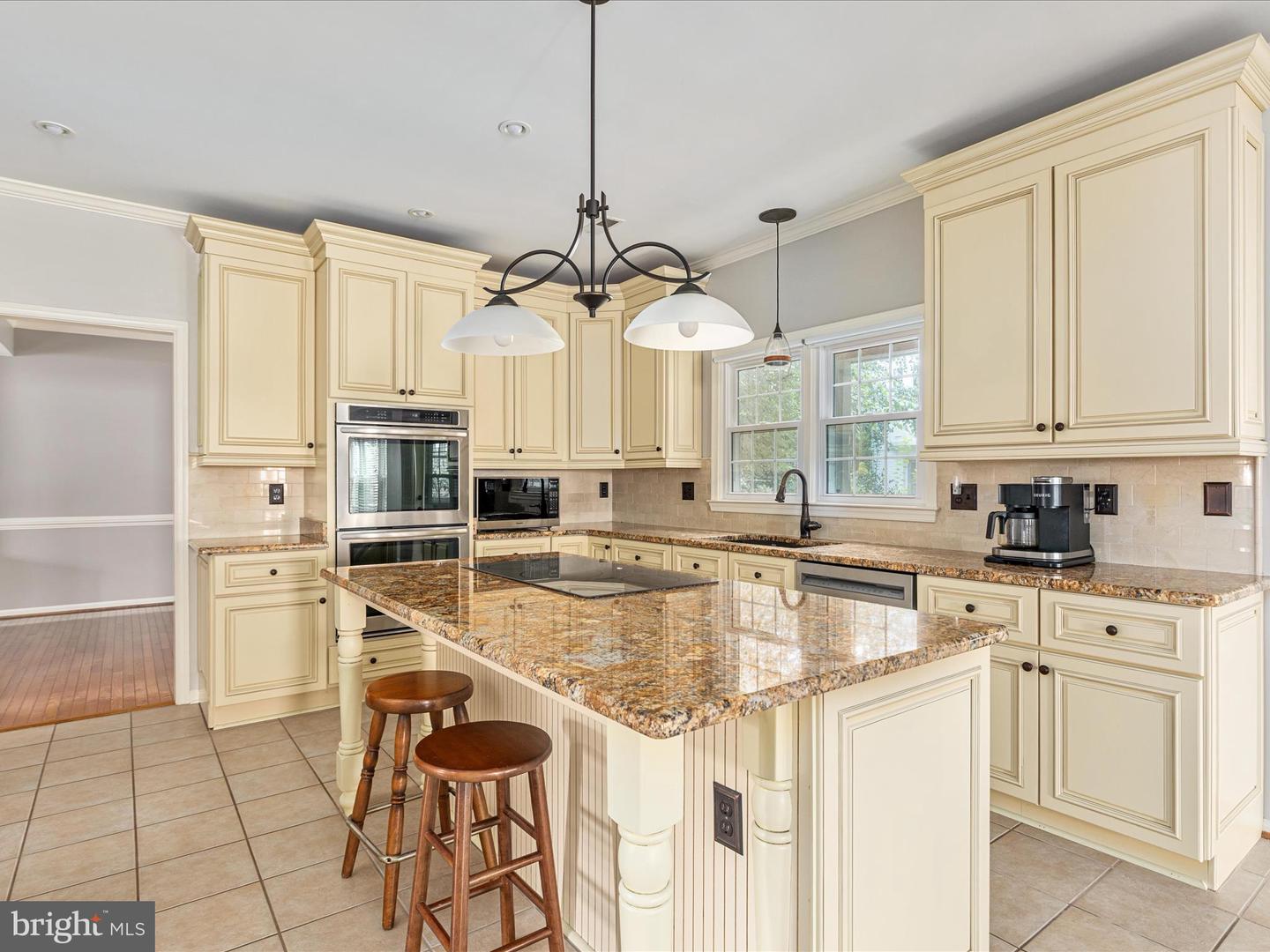 20607 WOODMERE CT, STERLING, Virginia 20165, 4 Bedrooms Bedrooms, 19 Rooms Rooms,3 BathroomsBathrooms,Residential,For sale,20607 WOODMERE CT,VALO2103368 MLS # VALO2103368
