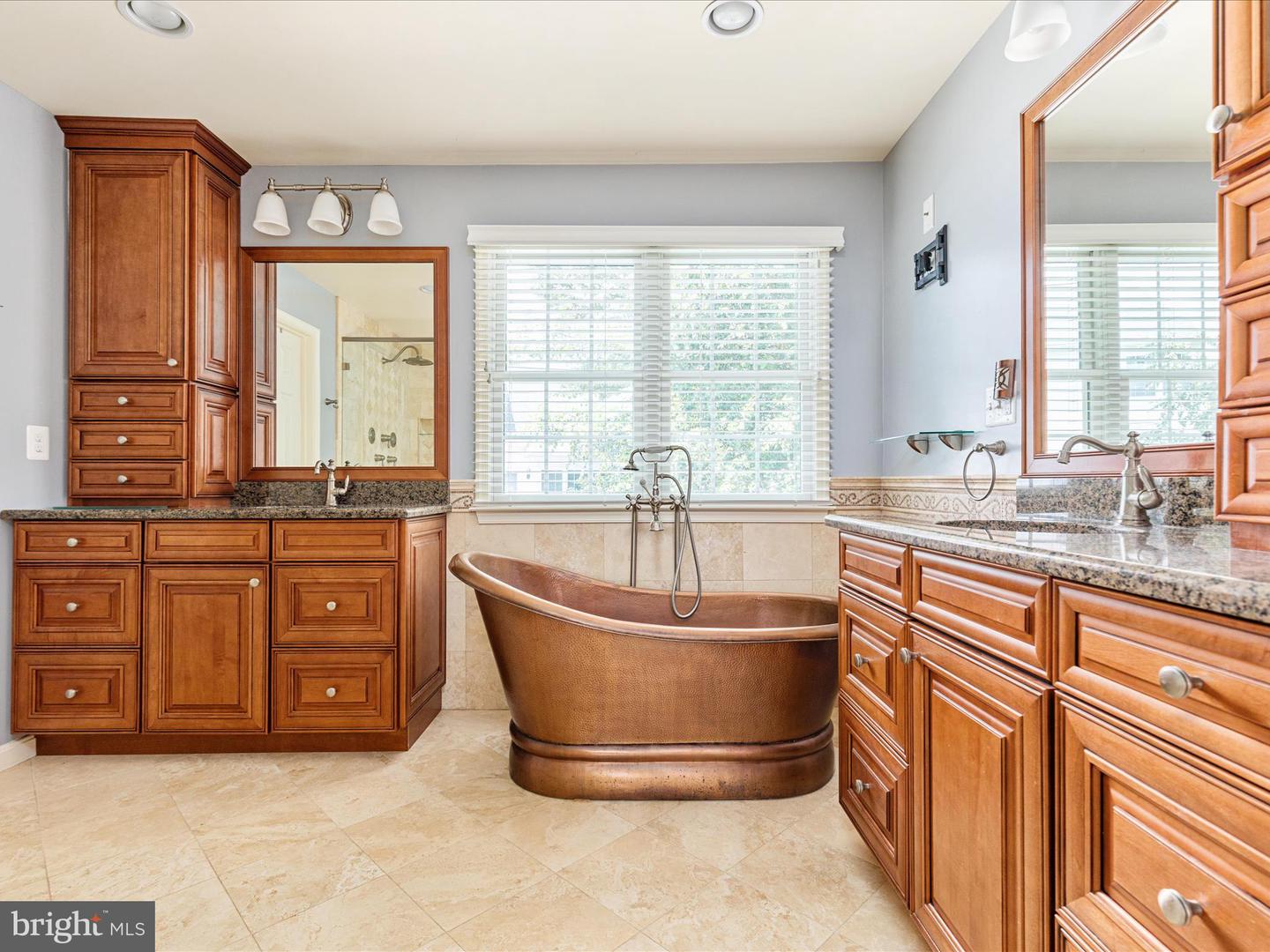 20607 WOODMERE CT, STERLING, Virginia 20165, 4 Bedrooms Bedrooms, 19 Rooms Rooms,3 BathroomsBathrooms,Residential,For sale,20607 WOODMERE CT,VALO2103368 MLS # VALO2103368