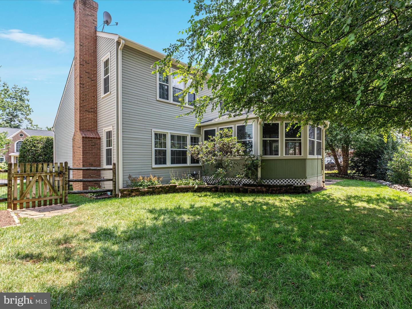 20607 WOODMERE CT, STERLING, Virginia 20165, 4 Bedrooms Bedrooms, 19 Rooms Rooms,3 BathroomsBathrooms,Residential,For sale,20607 WOODMERE CT,VALO2103368 MLS # VALO2103368