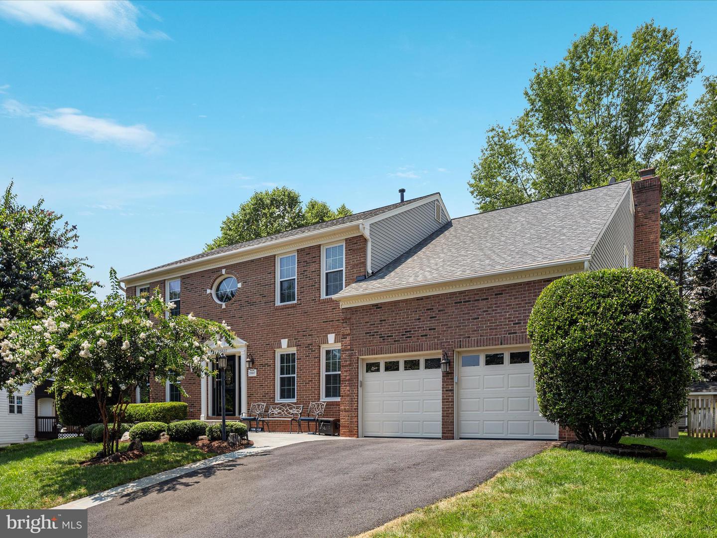 20607 WOODMERE CT, STERLING, Virginia 20165, 4 Bedrooms Bedrooms, 19 Rooms Rooms,3 BathroomsBathrooms,Residential,For sale,20607 WOODMERE CT,VALO2103368 MLS # VALO2103368