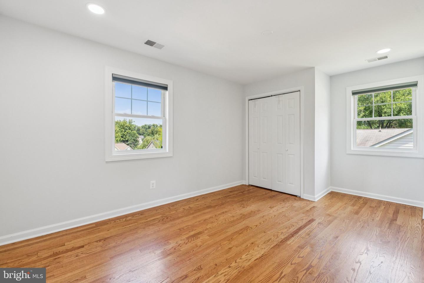2013 MAYNARD DR, FALLS CHURCH, Virginia 22043, 5 Bedrooms Bedrooms, ,3 BathroomsBathrooms,Residential,For sale,2013 MAYNARD DR,VAFX2258204 MLS # VAFX2258204