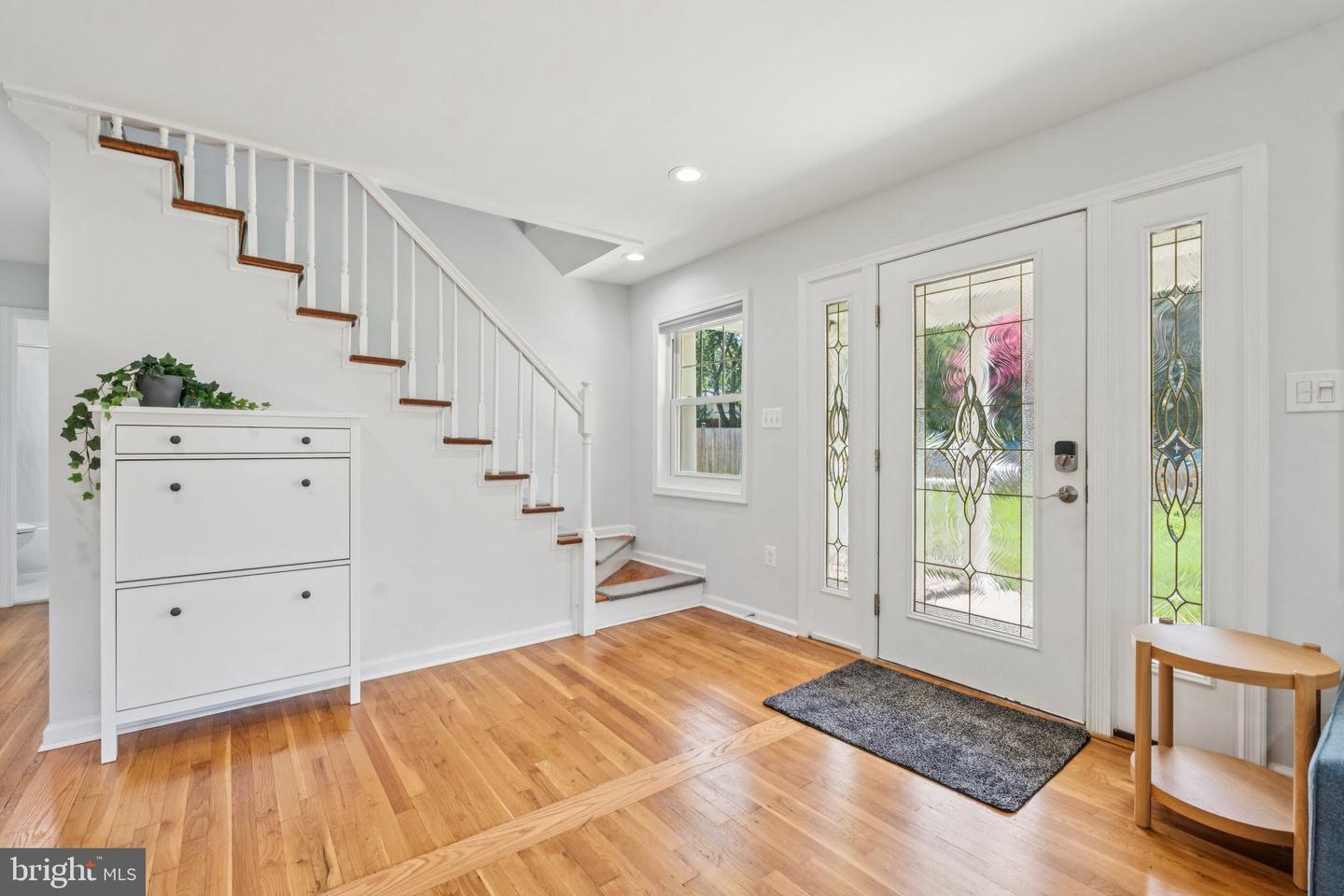 2013 MAYNARD DR, FALLS CHURCH, Virginia 22043, 5 Bedrooms Bedrooms, ,3 BathroomsBathrooms,Residential,For sale,2013 MAYNARD DR,VAFX2258204 MLS # VAFX2258204