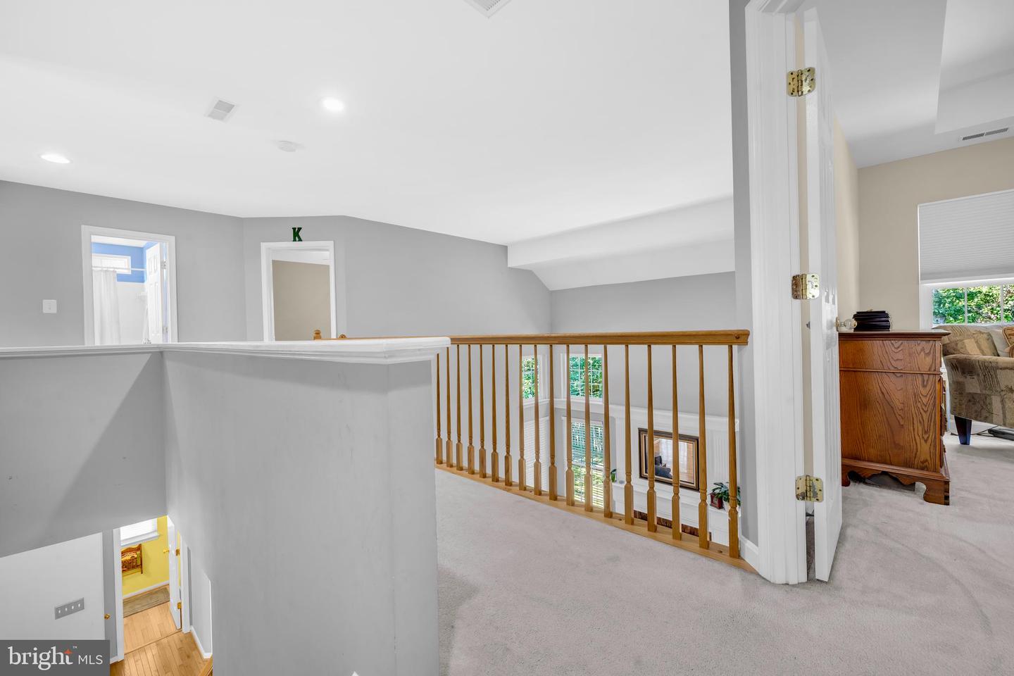43332 BURKE DALE ST, CHANTILLY, Virginia 20152, 4 Bedrooms Bedrooms, ,3 BathroomsBathrooms,Residential,For sale,43332 BURKE DALE ST,VALO2103374 MLS # VALO2103374