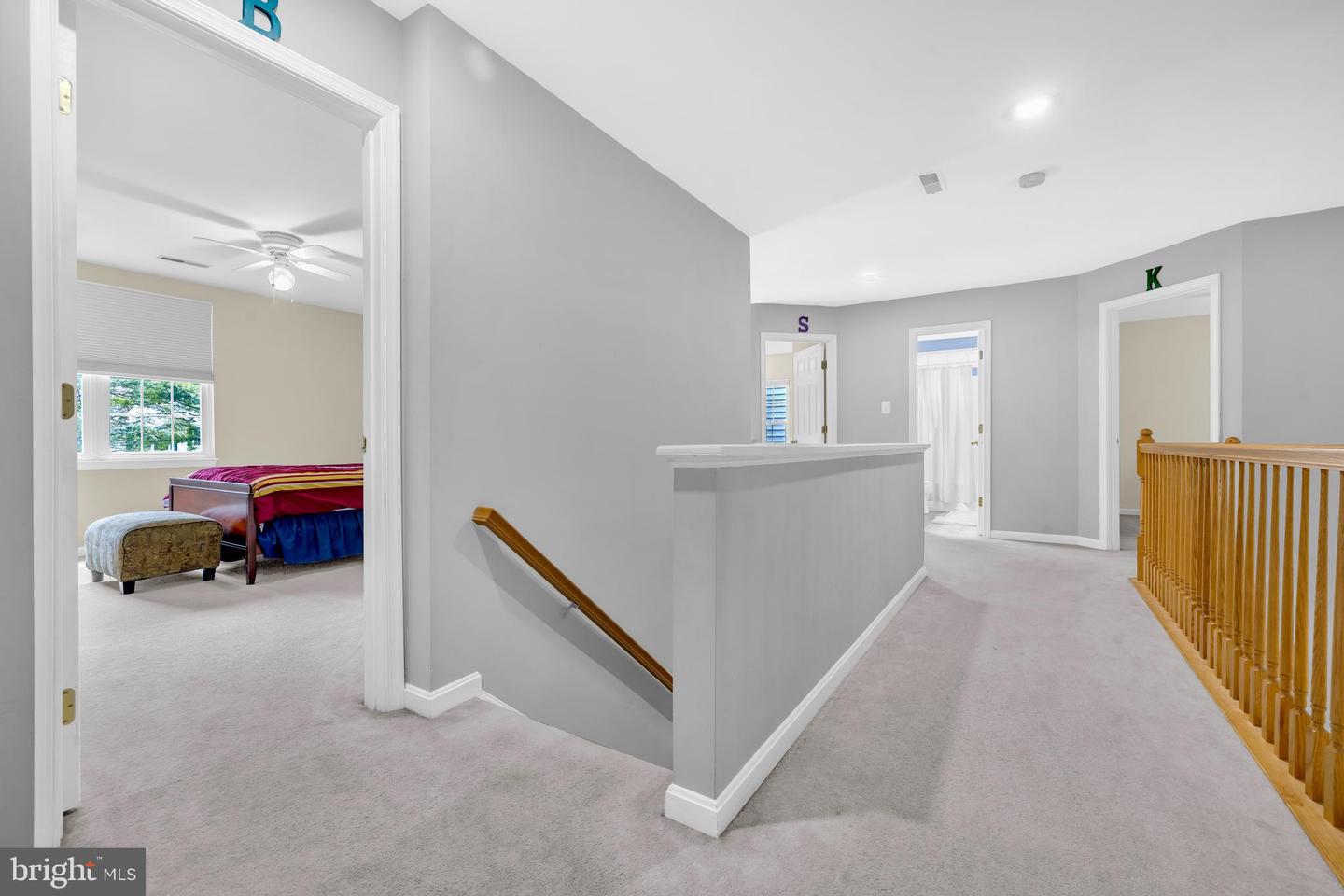 43332 BURKE DALE ST, CHANTILLY, Virginia 20152, 4 Bedrooms Bedrooms, ,3 BathroomsBathrooms,Residential,For sale,43332 BURKE DALE ST,VALO2103374 MLS # VALO2103374