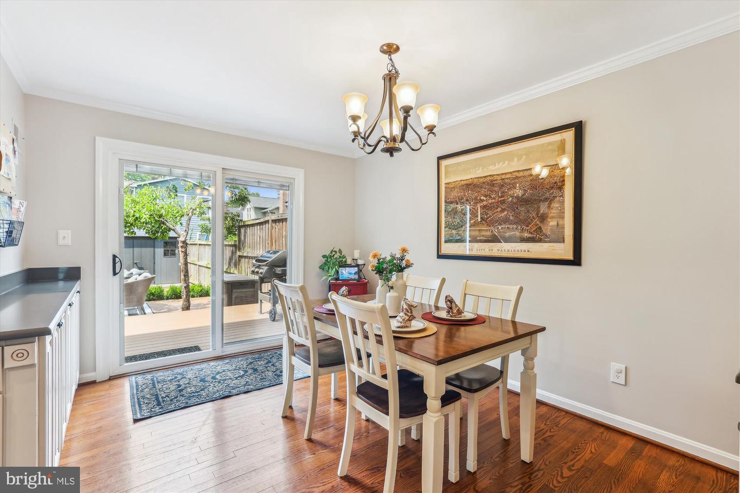 204 E CUSTIS, ALEXANDRIA, Virginia 22301, 3 Bedrooms Bedrooms, ,1 BathroomBathrooms,Residential,For sale,204 E CUSTIS,VAAX2048016 MLS # VAAX2048016