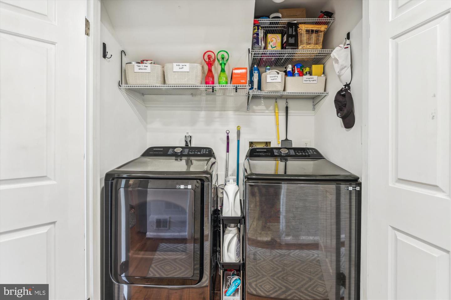 204 E CUSTIS, ALEXANDRIA, Virginia 22301, 3 Bedrooms Bedrooms, ,1 BathroomBathrooms,Residential,For sale,204 E CUSTIS,VAAX2048016 MLS # VAAX2048016