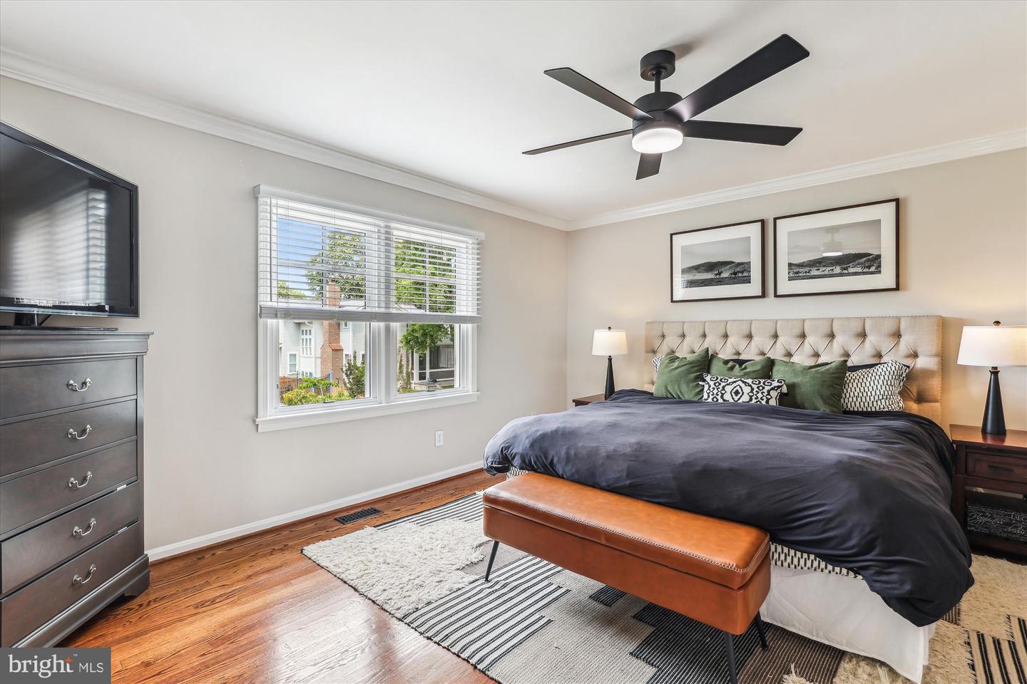 204 E CUSTIS, ALEXANDRIA, Virginia 22301, 3 Bedrooms Bedrooms, ,1 BathroomBathrooms,Residential,For sale,204 E CUSTIS,VAAX2048016 MLS # VAAX2048016