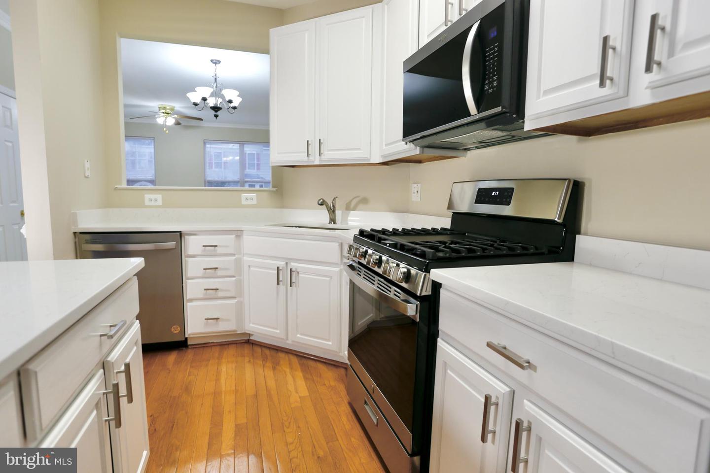 14091 MALTA ST, WOODBRIDGE, Virginia 22193, 3 Bedrooms Bedrooms, ,2 BathroomsBathrooms,Residential,For sale,14091 MALTA ST,VAPW2100300 MLS # VAPW2100300