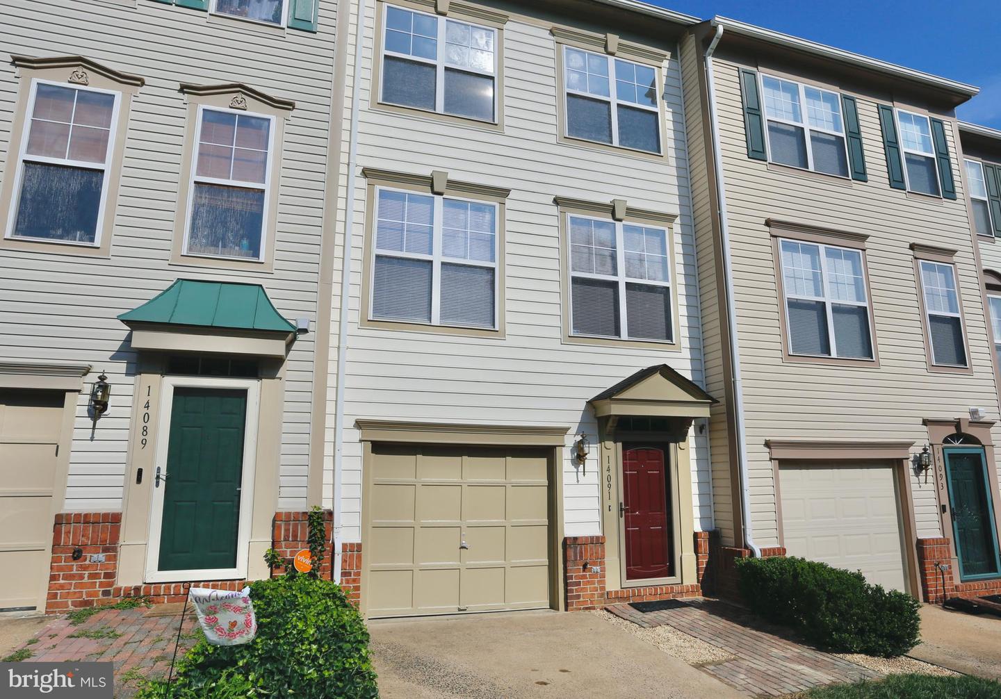 14091 MALTA ST, WOODBRIDGE, Virginia 22193, 3 Bedrooms Bedrooms, ,2 BathroomsBathrooms,Residential,For sale,14091 MALTA ST,VAPW2100300 MLS # VAPW2100300