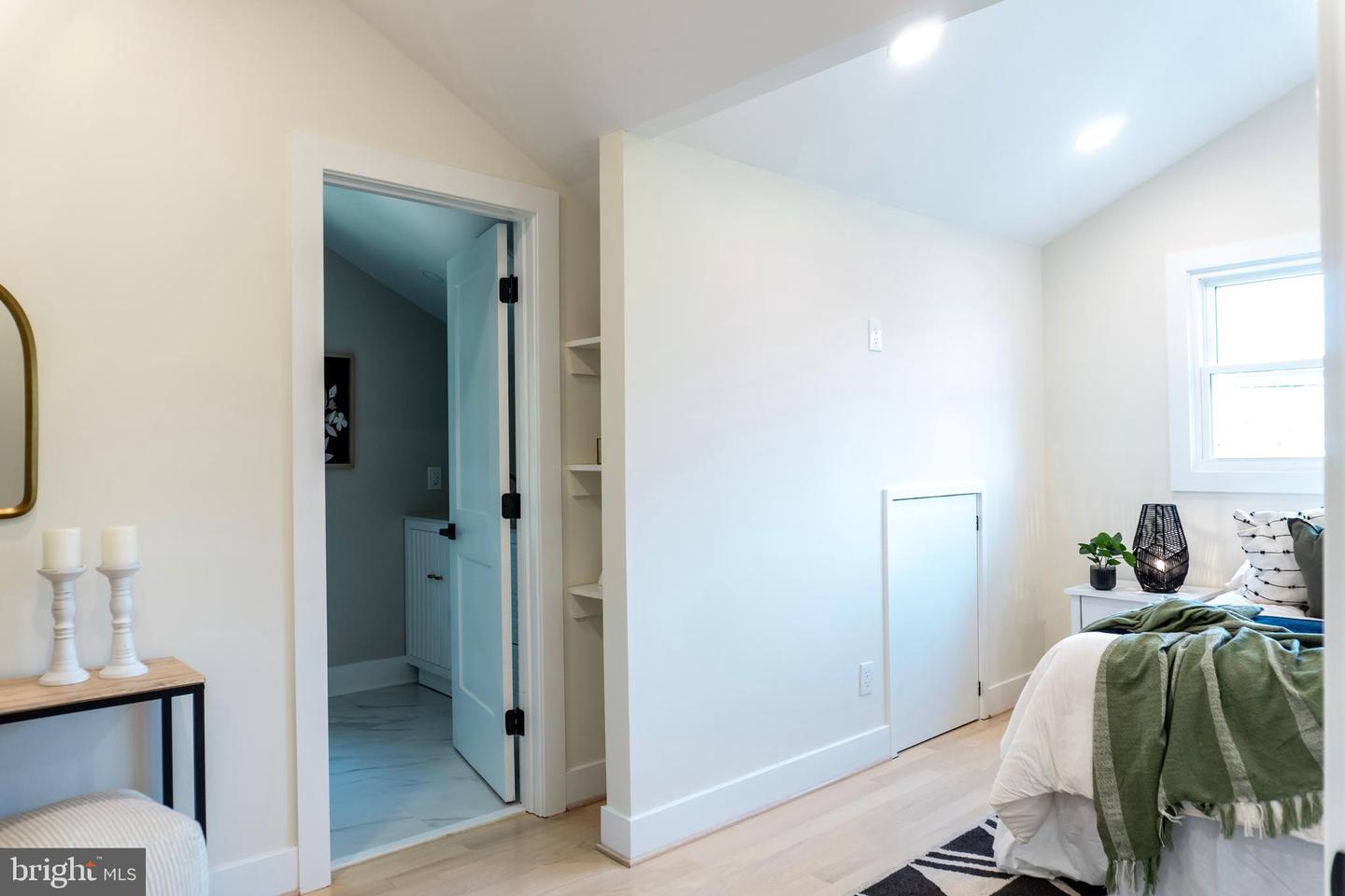 6614 EASTERN AVE NW, WASHINGTON, District Of Columbia 20012, 7 Bedrooms Bedrooms, ,4 BathroomsBathrooms,Residential,For sale,6614 EASTERN AVE NW,DCDC2212828 MLS # DCDC2212828