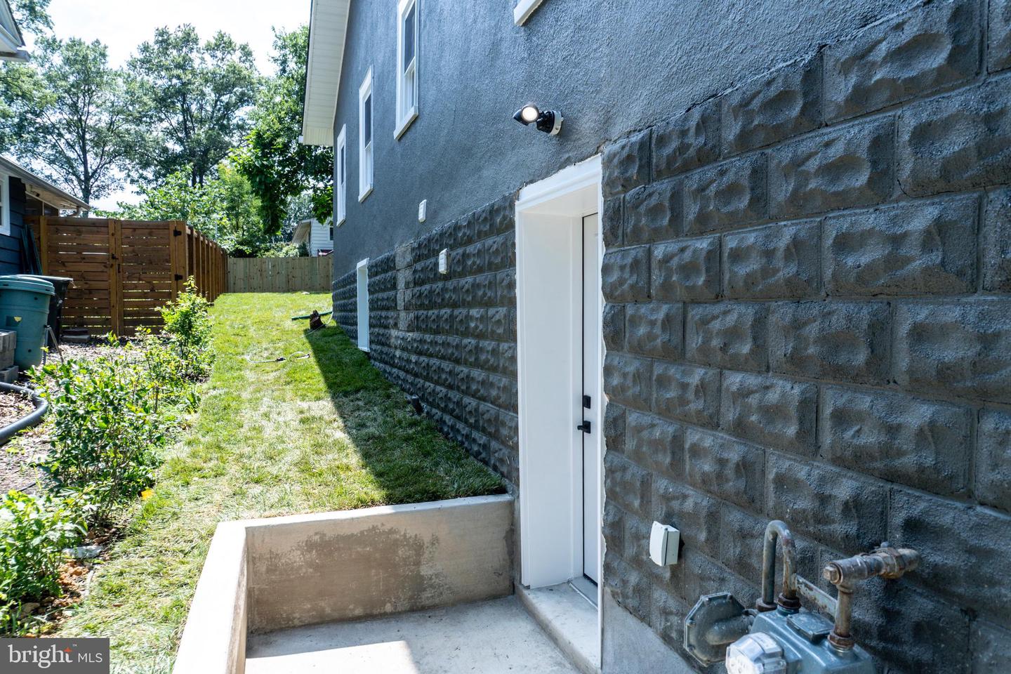 6614 EASTERN AVE NW, WASHINGTON, District Of Columbia 20012, 7 Bedrooms Bedrooms, ,4 BathroomsBathrooms,Residential,For sale,6614 EASTERN AVE NW,DCDC2212828 MLS # DCDC2212828
