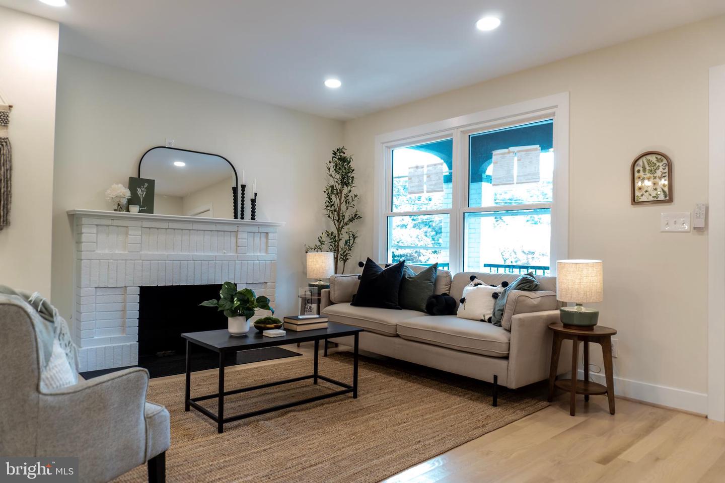 6614 EASTERN AVE NW, WASHINGTON, District Of Columbia 20012, 7 Bedrooms Bedrooms, ,4 BathroomsBathrooms,Residential,For sale,6614 EASTERN AVE NW,DCDC2212828 MLS # DCDC2212828