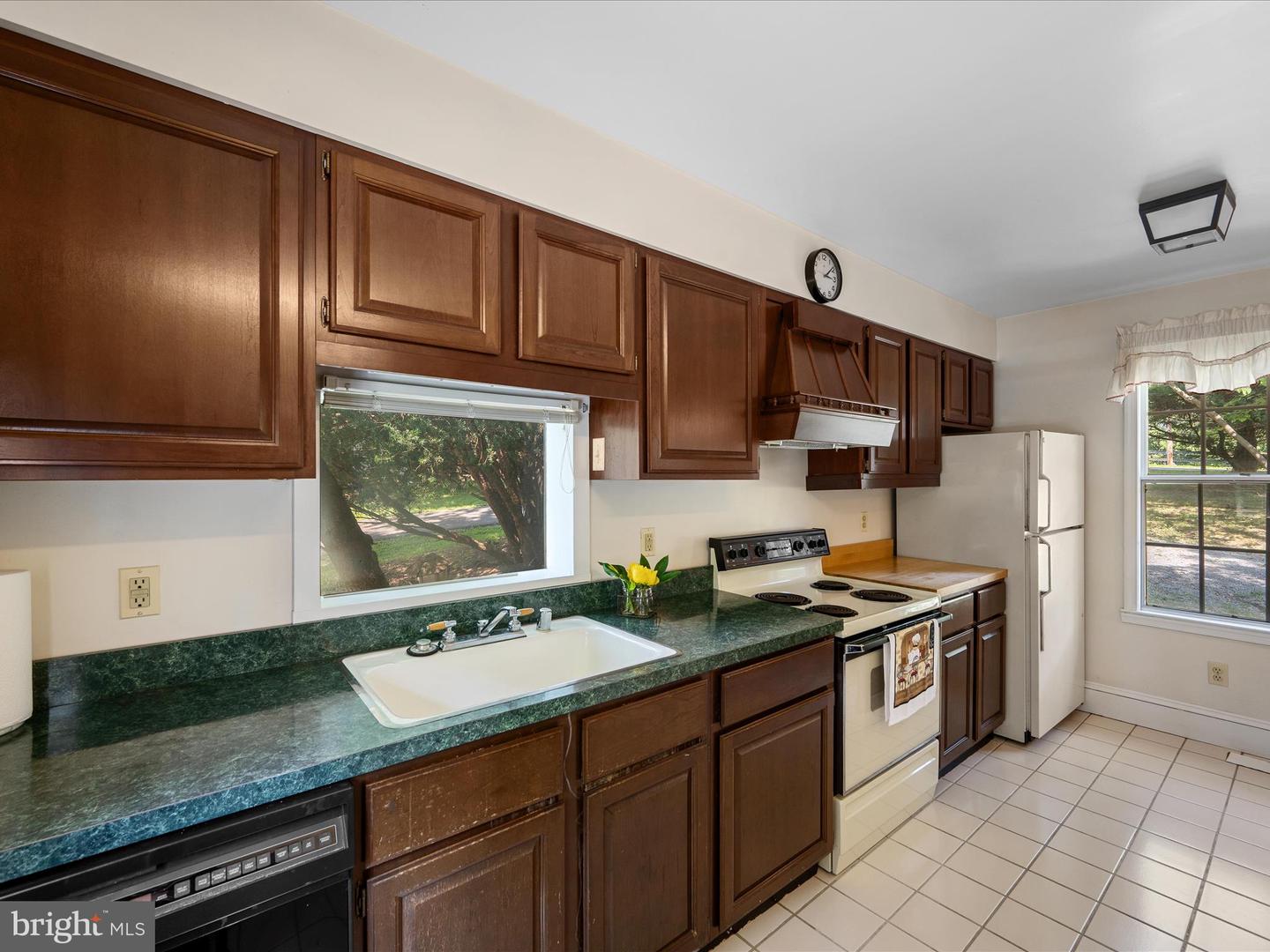 1105 BISHOP MEADE RD, BOYCE, Virginia 22620, 5 Bedrooms Bedrooms, 16 Rooms Rooms,3 BathroomsBathrooms,Residential,For sale,1105 BISHOP MEADE RD,VACL2005930 MLS # VACL2005930