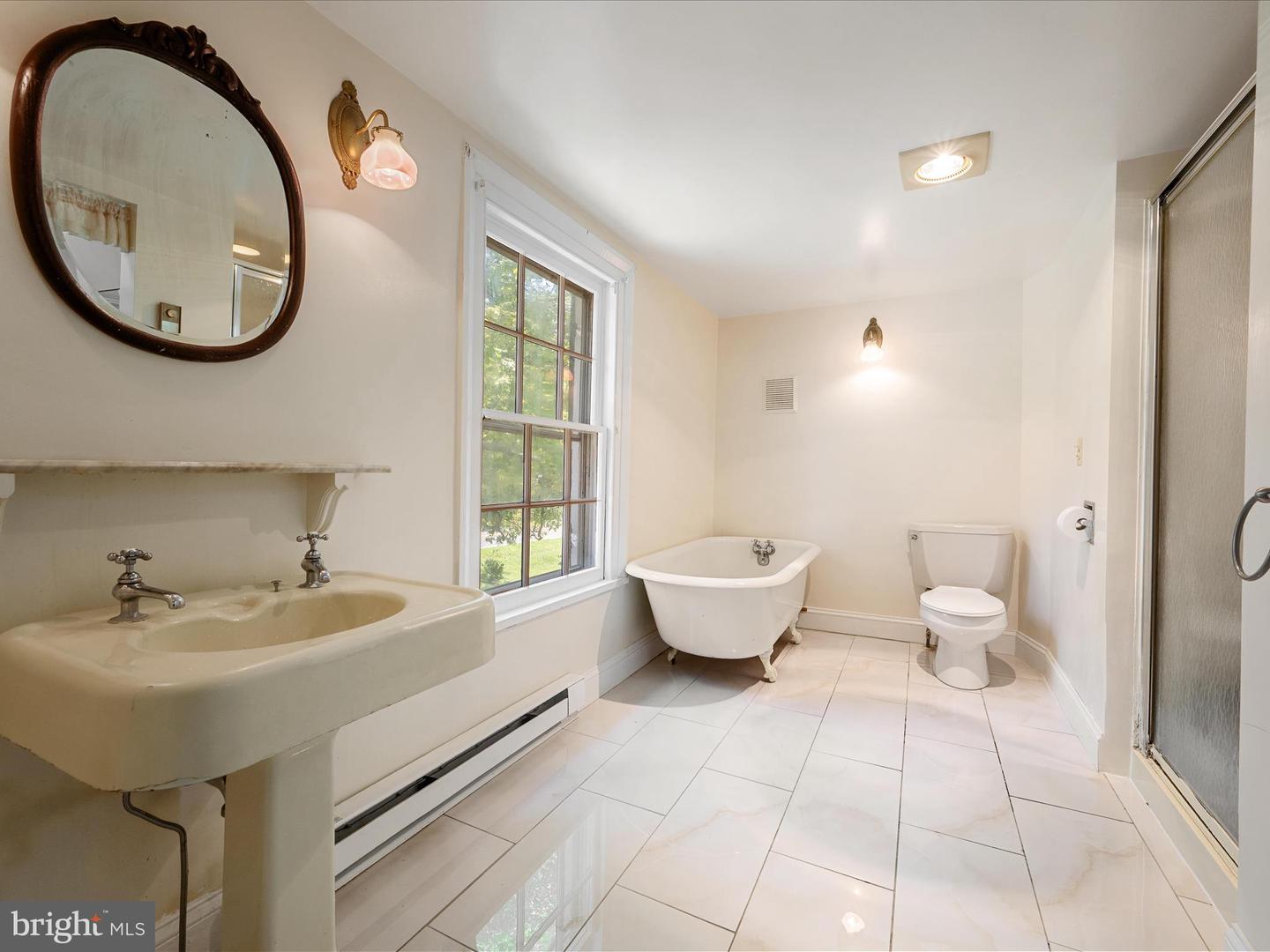 1105 BISHOP MEADE RD, BOYCE, Virginia 22620, 5 Bedrooms Bedrooms, 16 Rooms Rooms,3 BathroomsBathrooms,Residential,For sale,1105 BISHOP MEADE RD,VACL2005930 MLS # VACL2005930