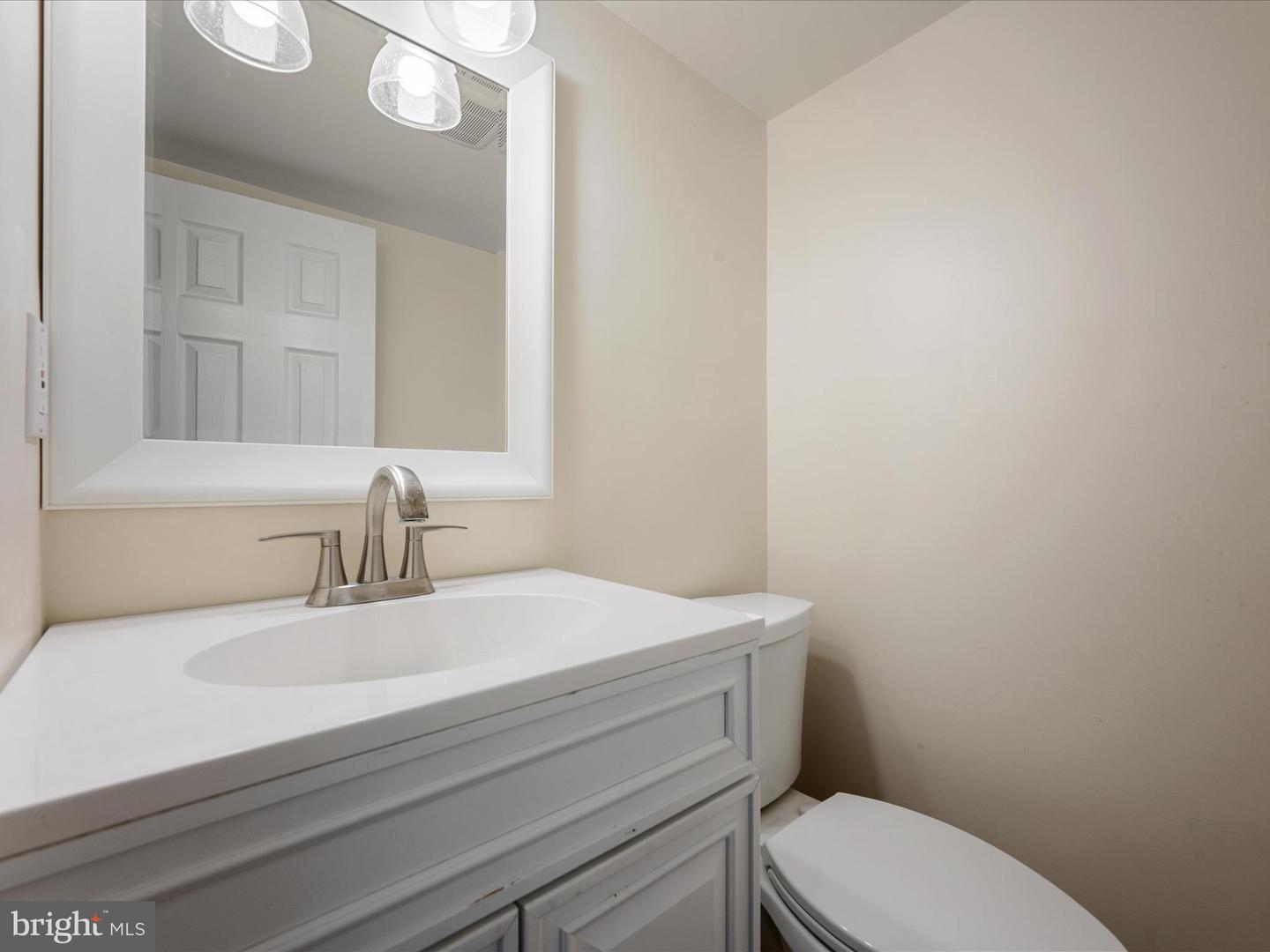 1105 BISHOP MEADE RD, BOYCE, Virginia 22620, 5 Bedrooms Bedrooms, 16 Rooms Rooms,3 BathroomsBathrooms,Residential,For sale,1105 BISHOP MEADE RD,VACL2005930 MLS # VACL2005930