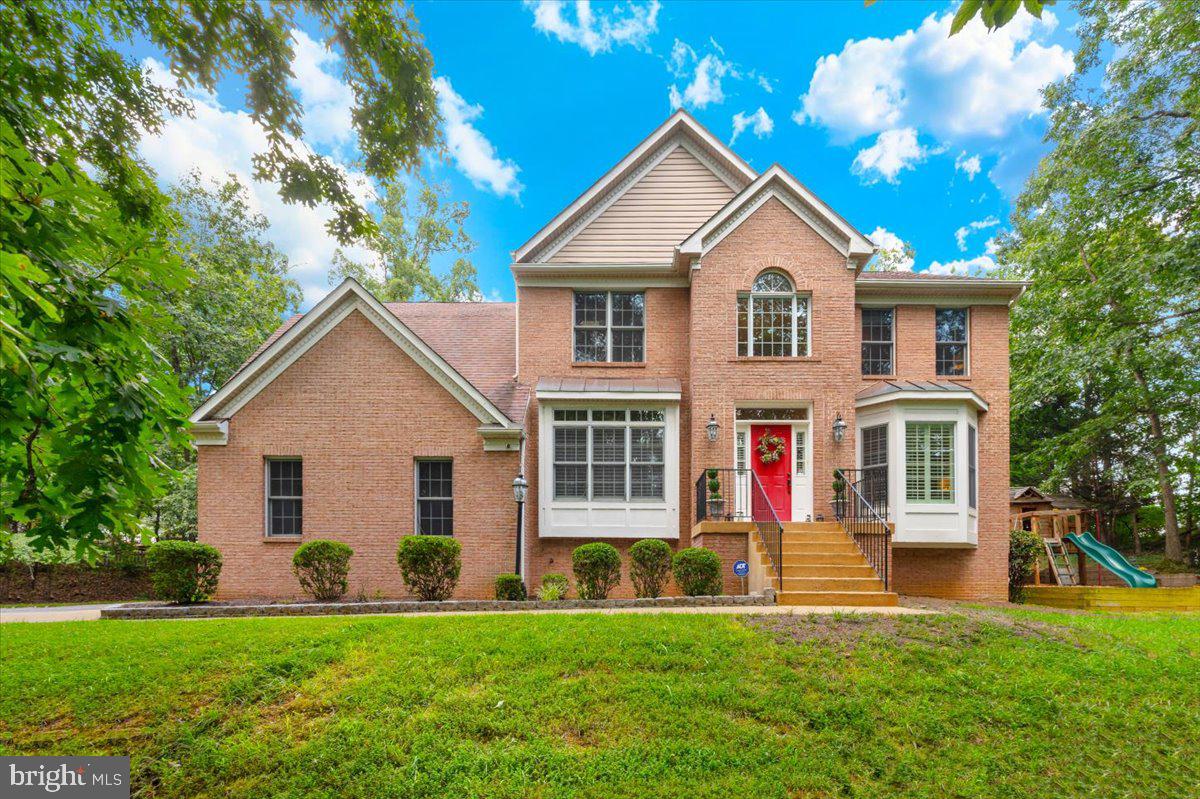5025 GRAFTON ST, ALEXANDRIA, Virginia 22312, 5 Bedrooms Bedrooms, ,4 BathroomsBathrooms,Residential,For sale,5025 GRAFTON ST,VAFX2258424 MLS # VAFX2258424