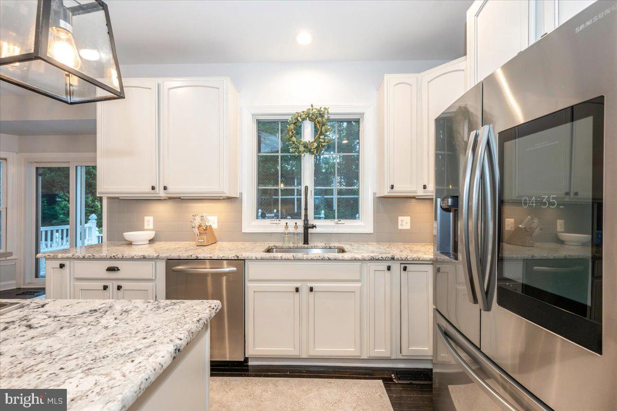 5025 GRAFTON ST, ALEXANDRIA, Virginia 22312, 5 Bedrooms Bedrooms, ,4 BathroomsBathrooms,Residential,For sale,5025 GRAFTON ST,VAFX2258424 MLS # VAFX2258424