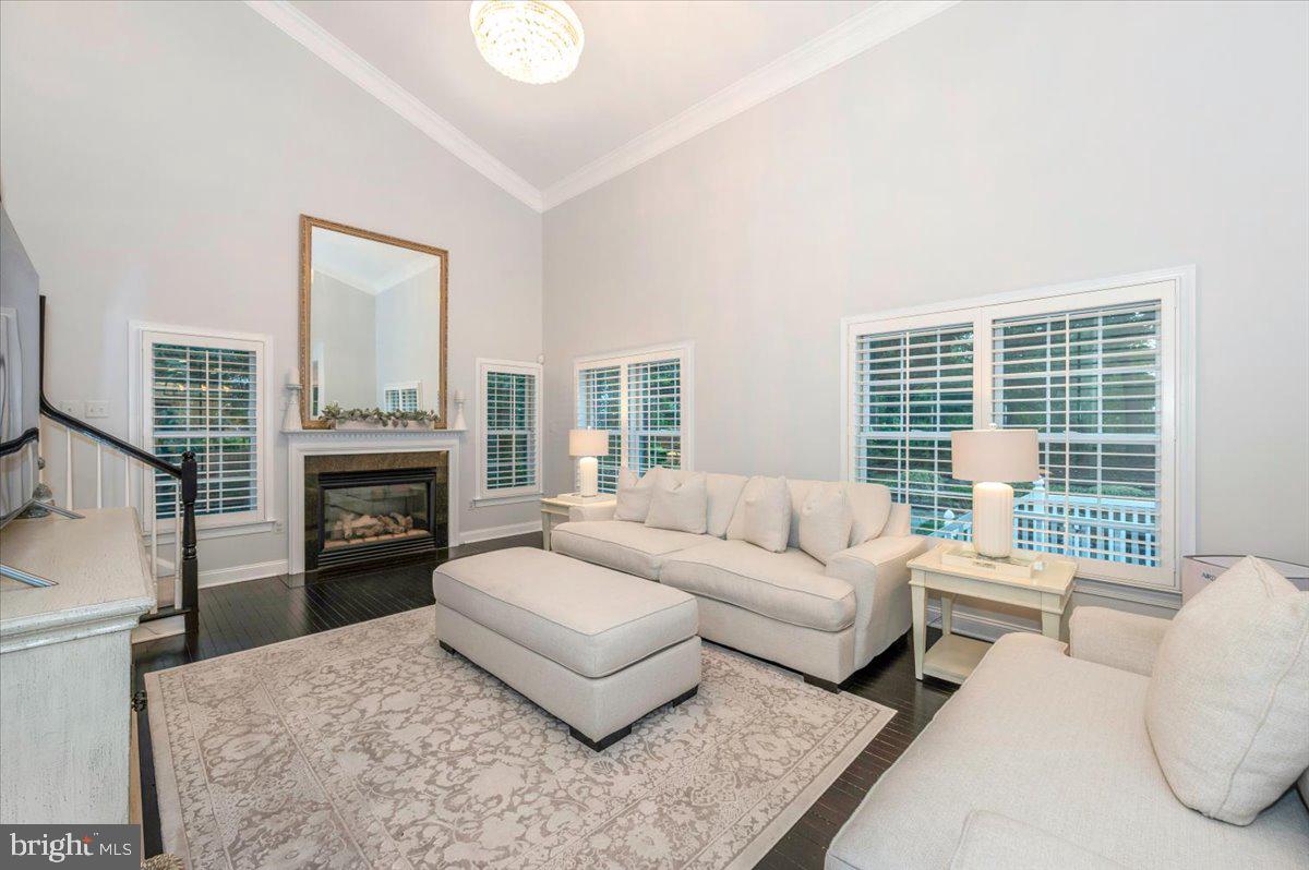 5025 GRAFTON ST, ALEXANDRIA, Virginia 22312, 5 Bedrooms Bedrooms, ,4 BathroomsBathrooms,Residential,For sale,5025 GRAFTON ST,VAFX2258424 MLS # VAFX2258424