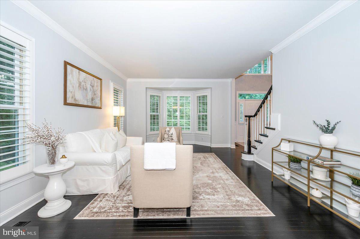 5025 GRAFTON ST, ALEXANDRIA, Virginia 22312, 5 Bedrooms Bedrooms, ,4 BathroomsBathrooms,Residential,For sale,5025 GRAFTON ST,VAFX2258424 MLS # VAFX2258424