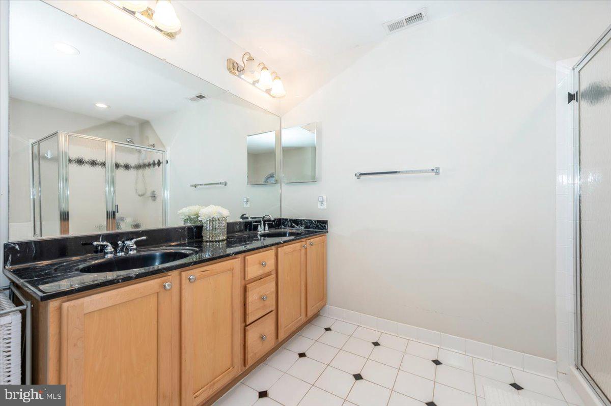 5025 GRAFTON ST, ALEXANDRIA, Virginia 22312, 5 Bedrooms Bedrooms, ,4 BathroomsBathrooms,Residential,For sale,5025 GRAFTON ST,VAFX2258424 MLS # VAFX2258424