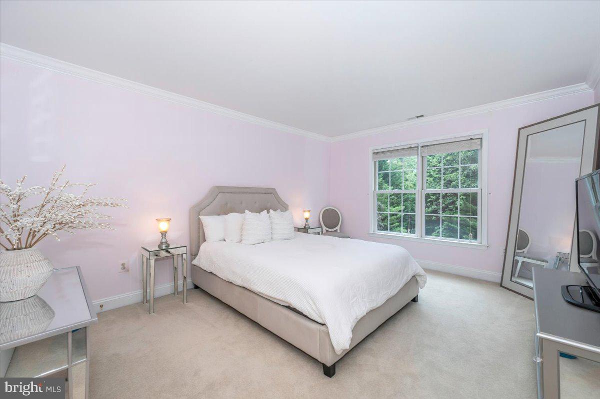 5025 GRAFTON ST, ALEXANDRIA, Virginia 22312, 5 Bedrooms Bedrooms, ,4 BathroomsBathrooms,Residential,For sale,5025 GRAFTON ST,VAFX2258424 MLS # VAFX2258424