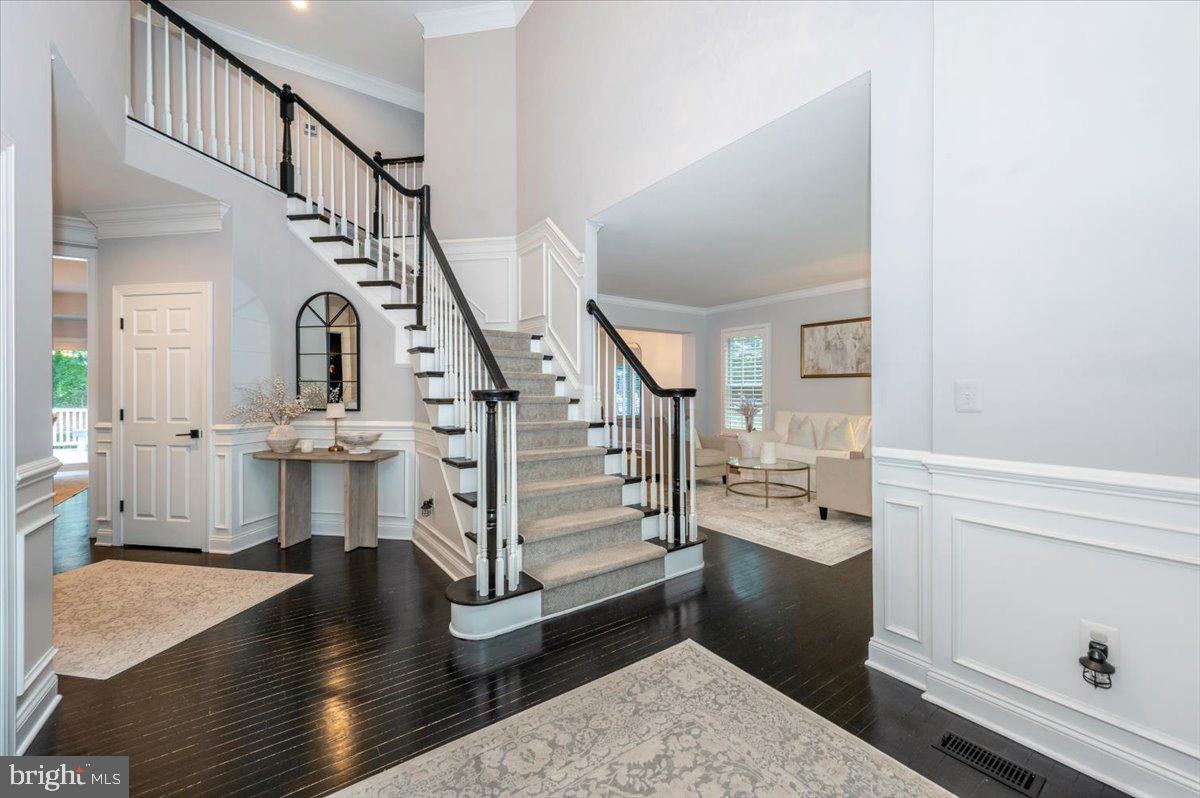 5025 GRAFTON ST, ALEXANDRIA, Virginia 22312, 5 Bedrooms Bedrooms, ,4 BathroomsBathrooms,Residential,For sale,5025 GRAFTON ST,VAFX2258424 MLS # VAFX2258424
