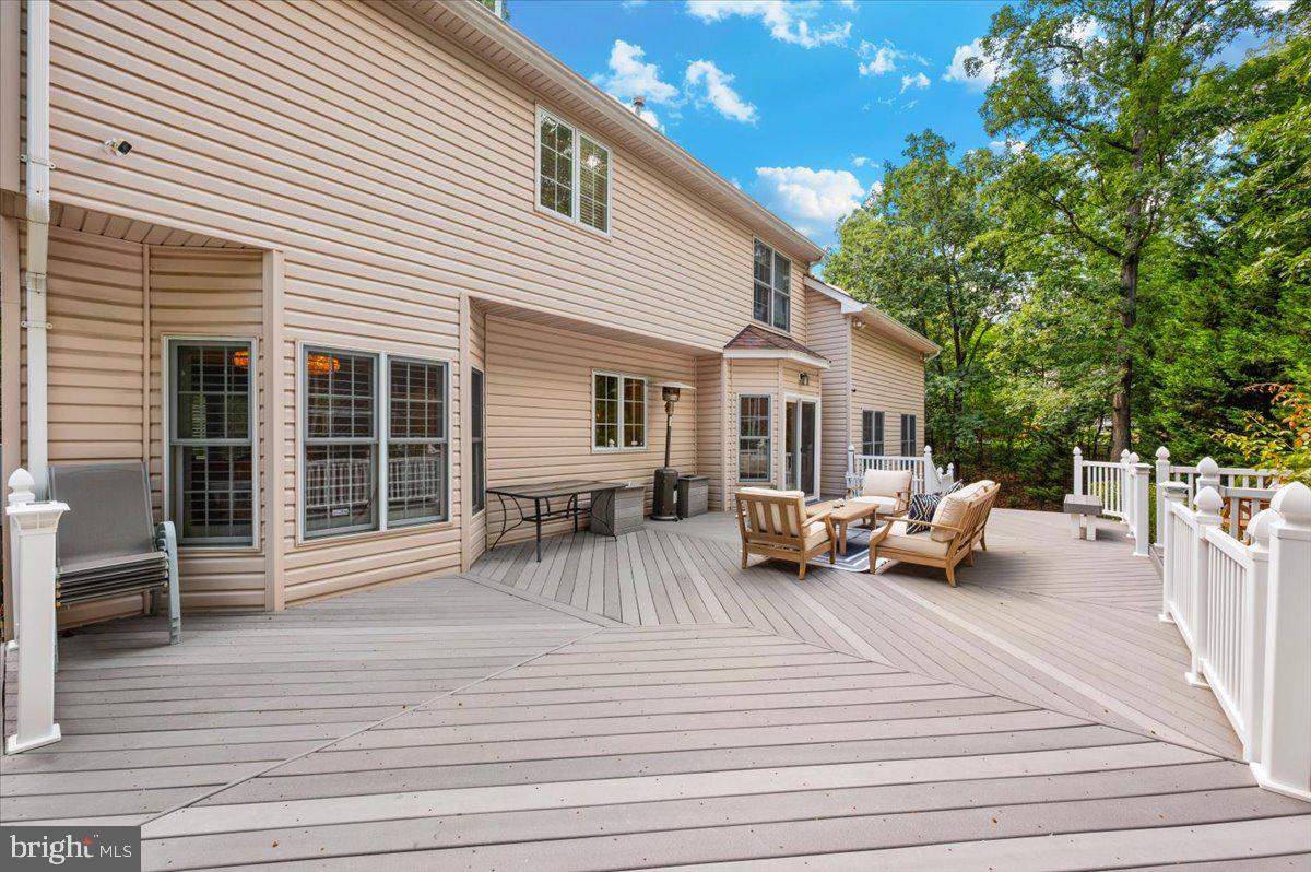 5025 GRAFTON ST, ALEXANDRIA, Virginia 22312, 5 Bedrooms Bedrooms, ,4 BathroomsBathrooms,Residential,For sale,5025 GRAFTON ST,VAFX2258424 MLS # VAFX2258424