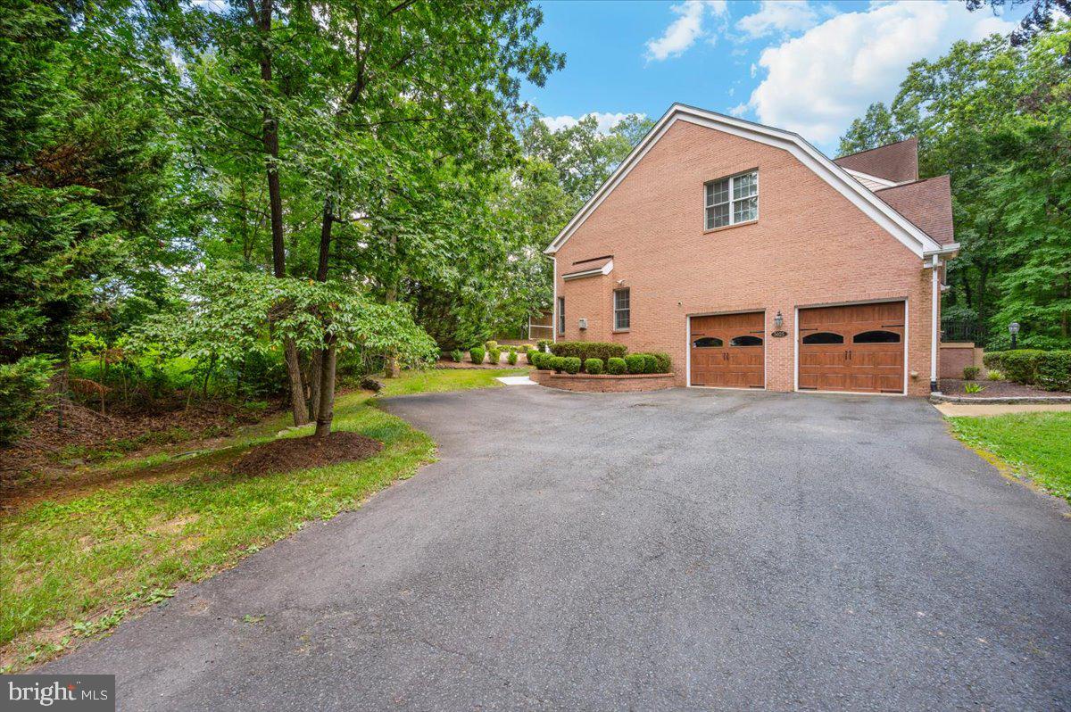 5025 GRAFTON ST, ALEXANDRIA, Virginia 22312, 5 Bedrooms Bedrooms, ,4 BathroomsBathrooms,Residential,For sale,5025 GRAFTON ST,VAFX2258424 MLS # VAFX2258424
