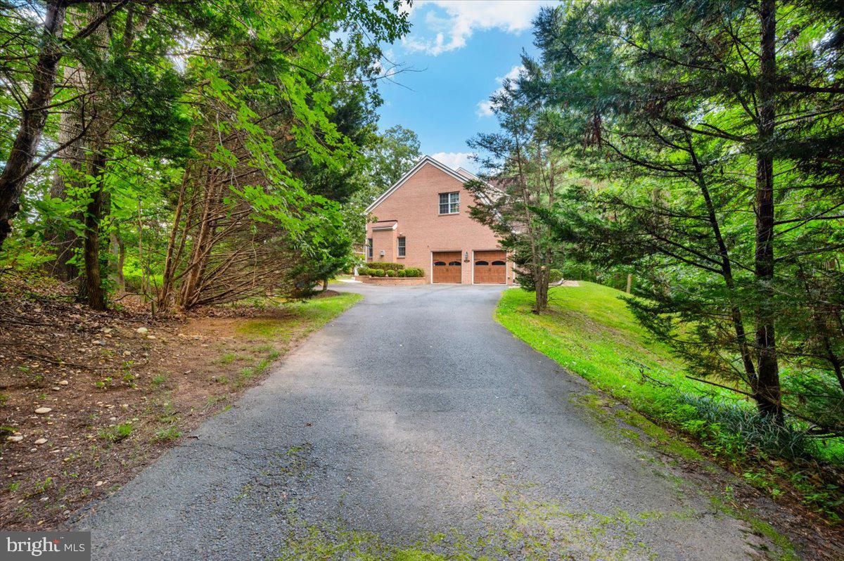 5025 GRAFTON ST, ALEXANDRIA, Virginia 22312, 5 Bedrooms Bedrooms, ,4 BathroomsBathrooms,Residential,For sale,5025 GRAFTON ST,VAFX2258424 MLS # VAFX2258424