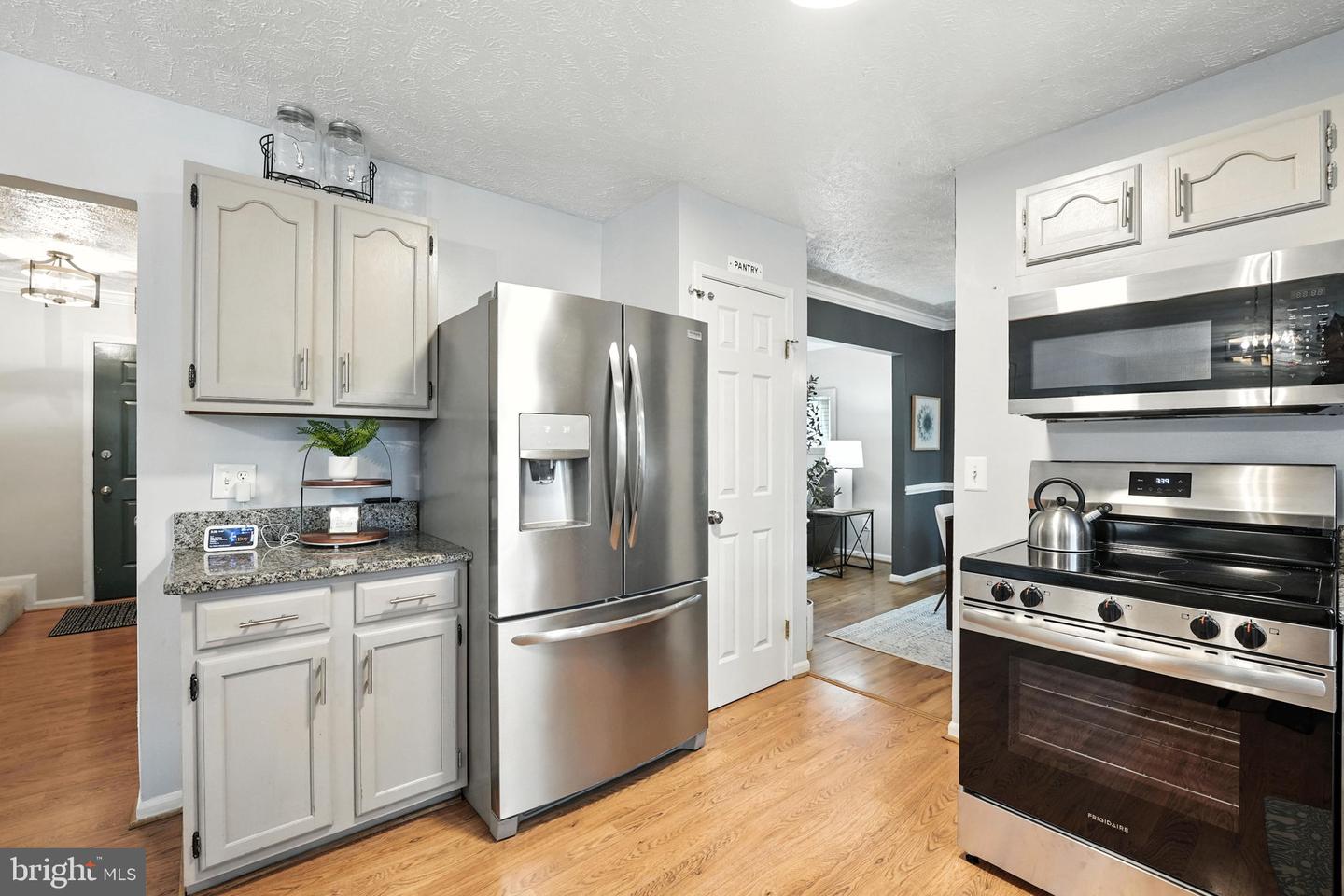 15150 HOLLEYSIDE DR, DUMFRIES, Virginia 22025, 4 Bedrooms Bedrooms, 17 Rooms Rooms,3 BathroomsBathrooms,Residential,For sale,15150 HOLLEYSIDE DR,VAPW2100408 MLS # VAPW2100408