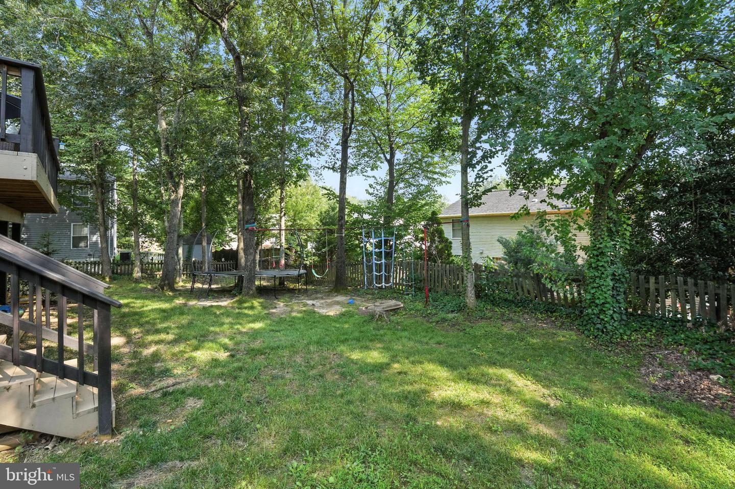 15150 HOLLEYSIDE DR, DUMFRIES, Virginia 22025, 4 Bedrooms Bedrooms, 17 Rooms Rooms,3 BathroomsBathrooms,Residential,For sale,15150 HOLLEYSIDE DR,VAPW2100408 MLS # VAPW2100408