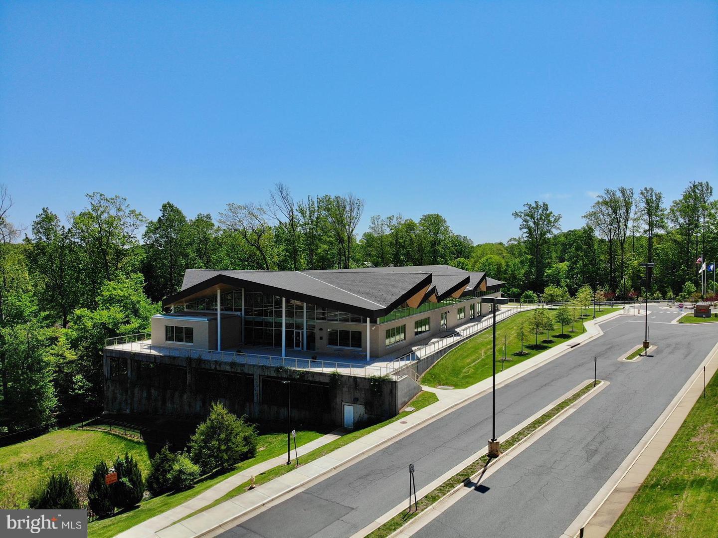 15150 HOLLEYSIDE DR, DUMFRIES, Virginia 22025, 4 Bedrooms Bedrooms, 17 Rooms Rooms,3 BathroomsBathrooms,Residential,For sale,15150 HOLLEYSIDE DR,VAPW2100408 MLS # VAPW2100408