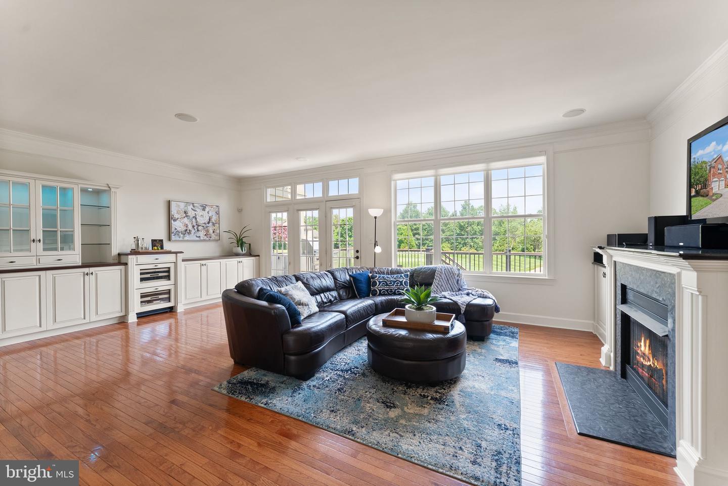 18442 LANIER ISLAND SQ, LEESBURG, Virginia 20176, 3 Bedrooms Bedrooms, ,4 BathroomsBathrooms,Residential,For sale,18442 LANIER ISLAND SQ,VALO2103566 MLS # VALO2103566