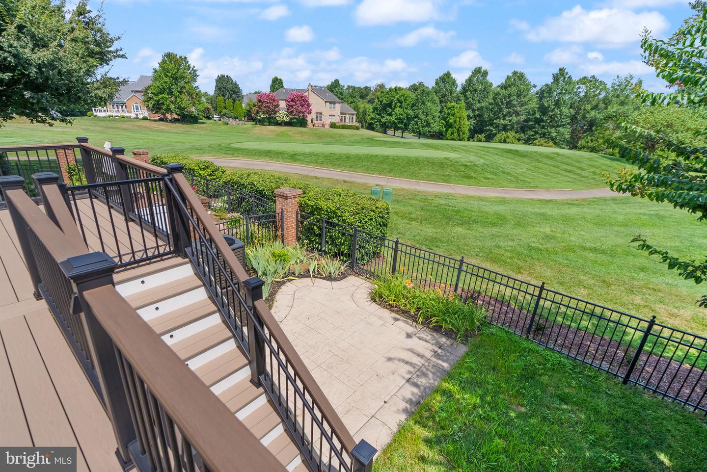 18442 LANIER ISLAND SQ, LEESBURG, Virginia 20176, 3 Bedrooms Bedrooms, ,4 BathroomsBathrooms,Residential,For sale,18442 LANIER ISLAND SQ,VALO2103566 MLS # VALO2103566