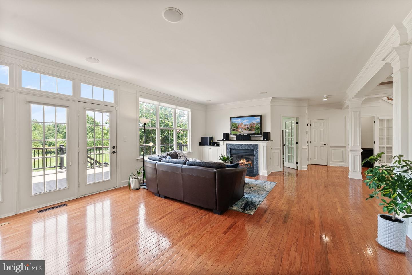 18442 LANIER ISLAND SQ, LEESBURG, Virginia 20176, 3 Bedrooms Bedrooms, ,4 BathroomsBathrooms,Residential,For sale,18442 LANIER ISLAND SQ,VALO2103566 MLS # VALO2103566