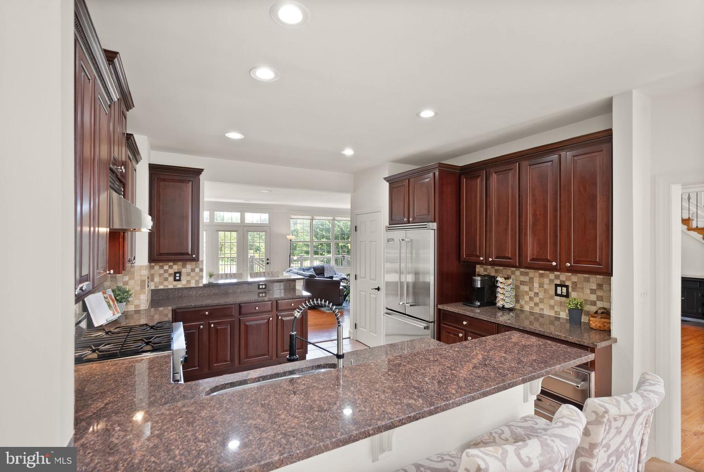 18442 LANIER ISLAND SQ, LEESBURG, Virginia 20176, 3 Bedrooms Bedrooms, ,4 BathroomsBathrooms,Residential,For sale,18442 LANIER ISLAND SQ,VALO2103566 MLS # VALO2103566