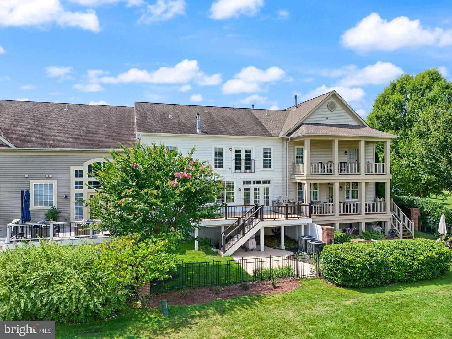18442 LANIER ISLAND SQ, LEESBURG, Virginia 20176, 3 Bedrooms Bedrooms, ,4 BathroomsBathrooms,Residential,For sale,18442 LANIER ISLAND SQ,VALO2103566 MLS # VALO2103566