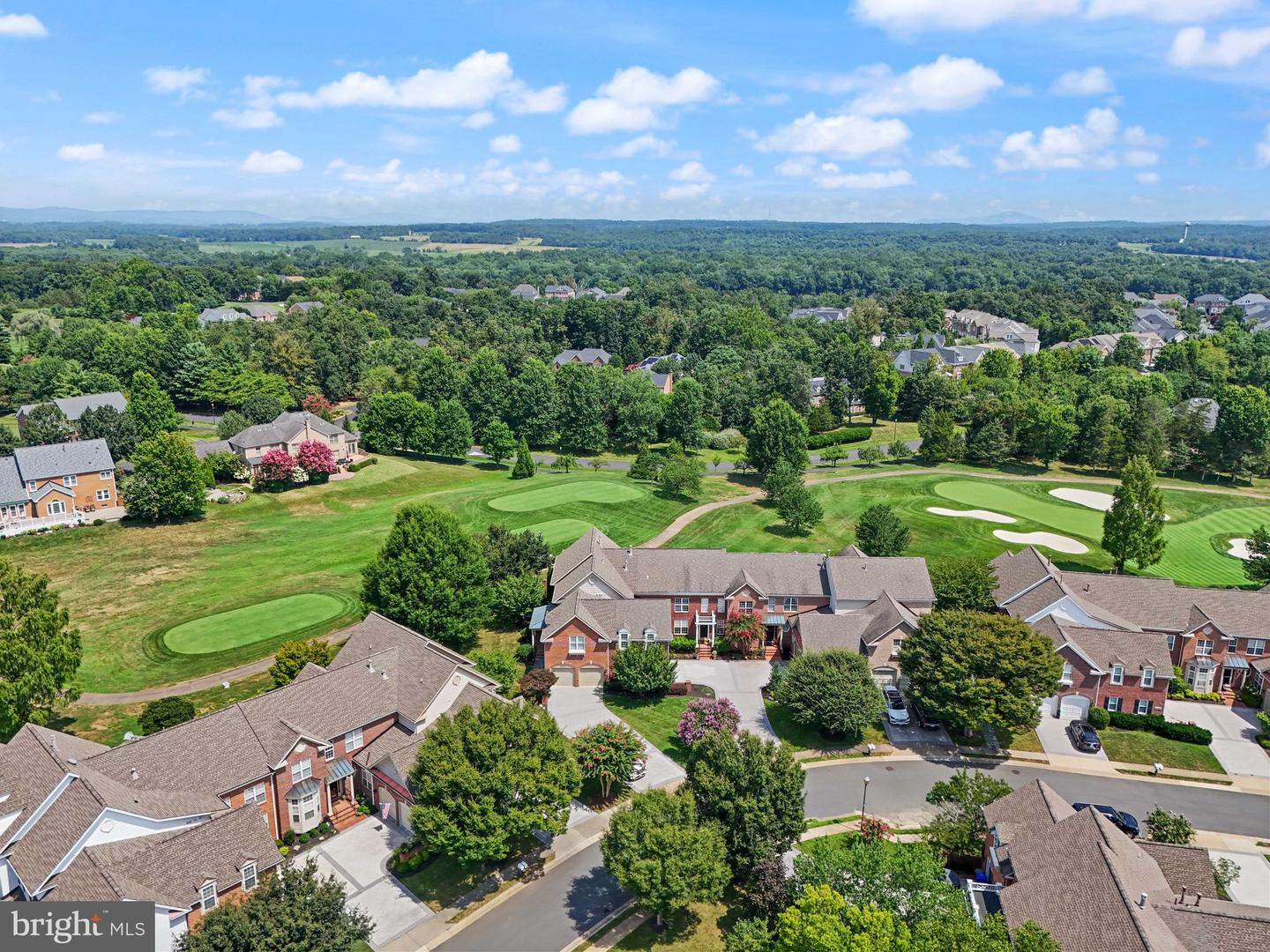 18442 LANIER ISLAND SQ, LEESBURG, Virginia 20176, 3 Bedrooms Bedrooms, ,4 BathroomsBathrooms,Residential,For sale,18442 LANIER ISLAND SQ,VALO2103566 MLS # VALO2103566