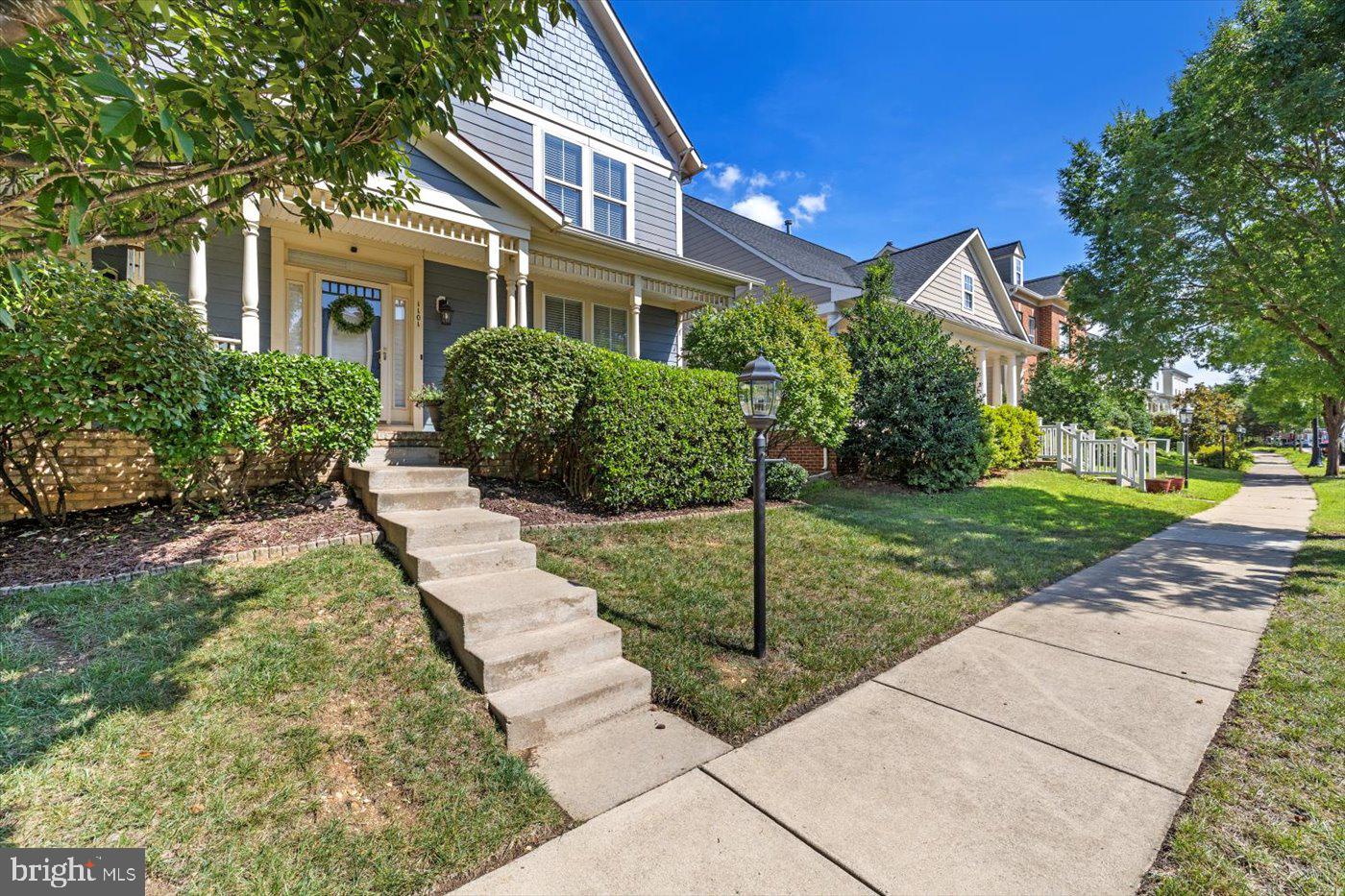 1101 PICKETT ST, FREDERICKSBURG, Virginia 22401, 4 Bedrooms Bedrooms, ,3 BathroomsBathrooms,Residential,For sale,1101 PICKETT ST,VAFB2008690 MLS # VAFB2008690