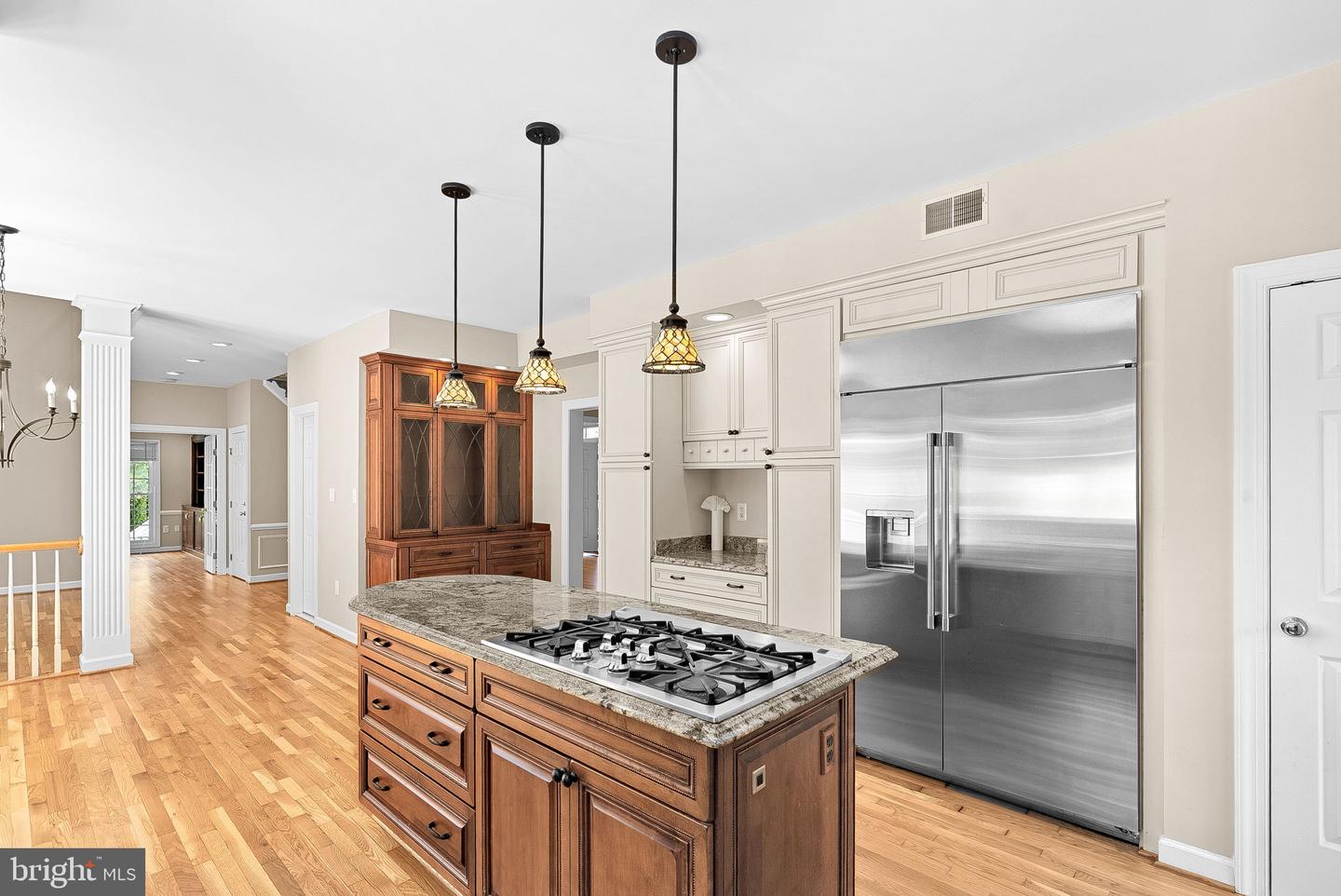 9711 BROOKSTONE LN, VIENNA, Virginia 22182, 5 Bedrooms Bedrooms, ,5 BathroomsBathrooms,Residential,For sale,9711 BROOKSTONE LN,VAFX2258608 MLS # VAFX2258608