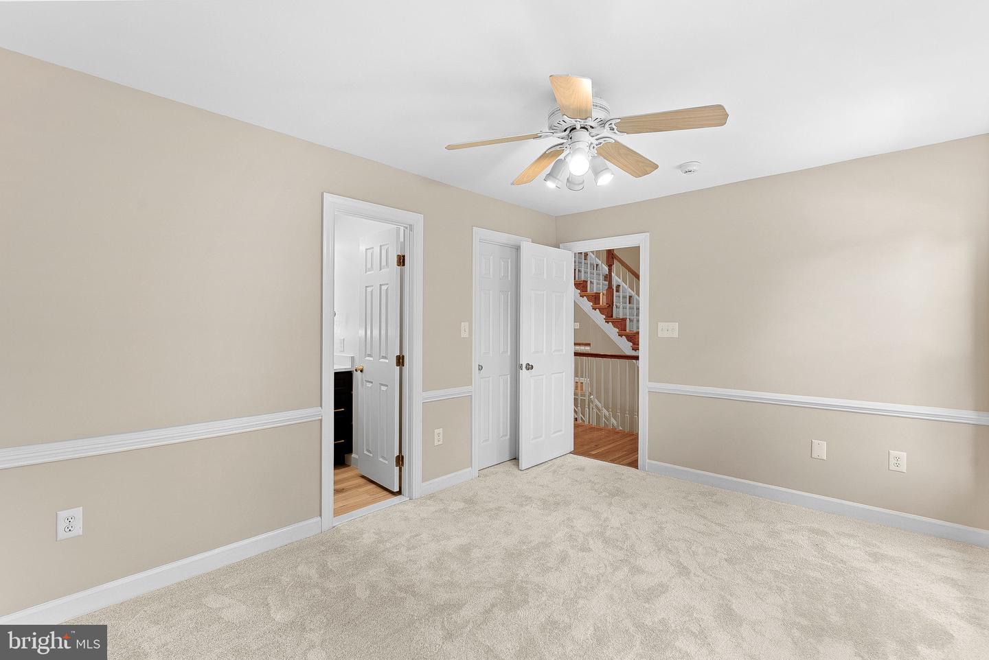 9711 BROOKSTONE LN, VIENNA, Virginia 22182, 5 Bedrooms Bedrooms, ,5 BathroomsBathrooms,Residential,For sale,9711 BROOKSTONE LN,VAFX2258608 MLS # VAFX2258608