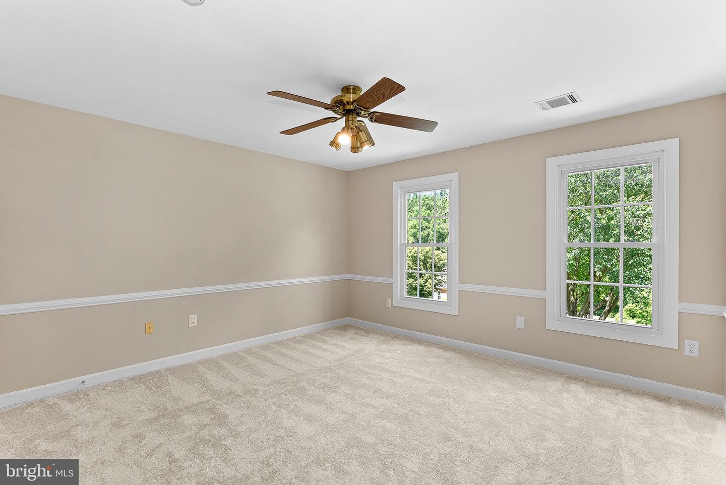 9711 BROOKSTONE LN, VIENNA, Virginia 22182, 5 Bedrooms Bedrooms, ,5 BathroomsBathrooms,Residential,For sale,9711 BROOKSTONE LN,VAFX2258608 MLS # VAFX2258608