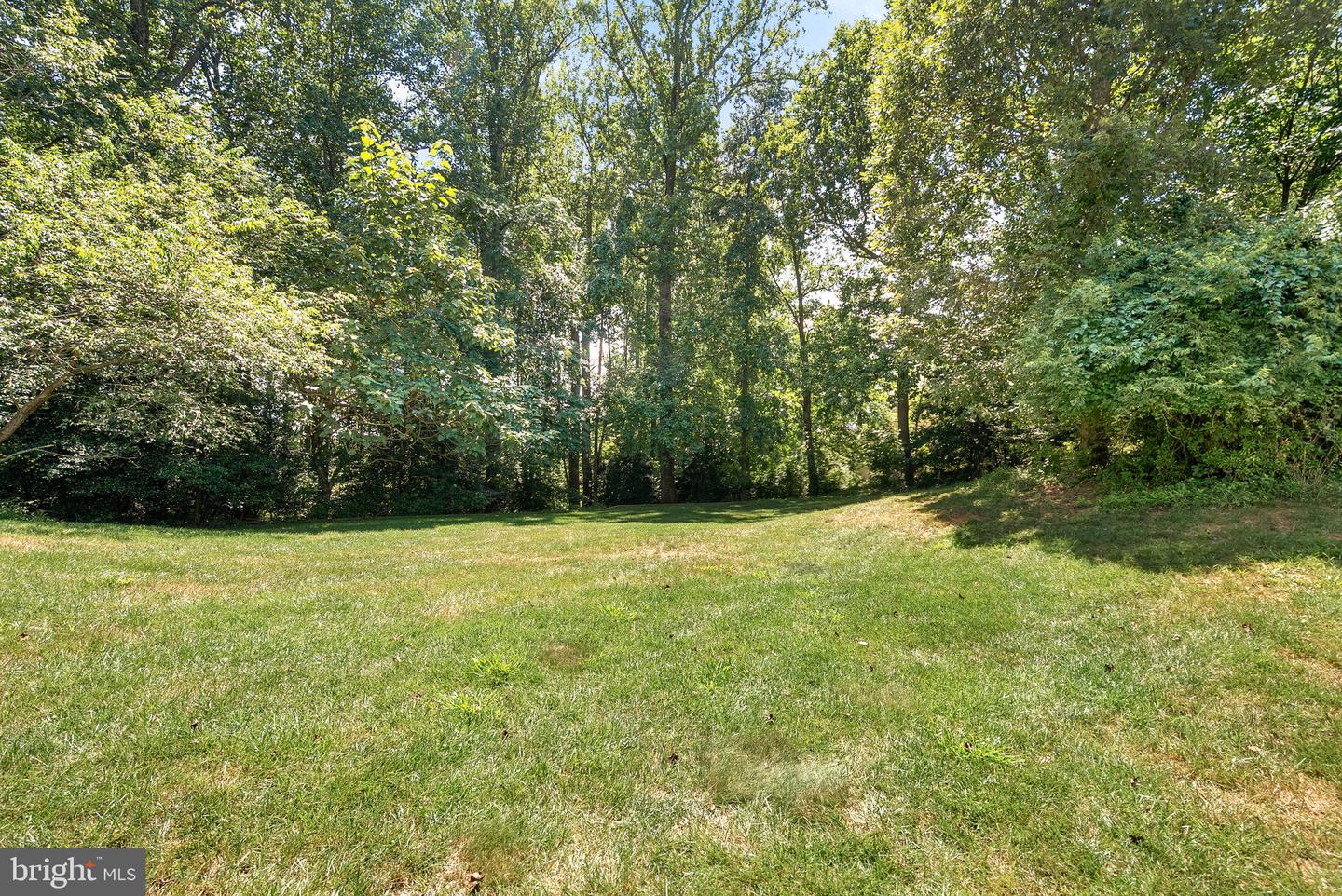 9711 BROOKSTONE LN, VIENNA, Virginia 22182, 5 Bedrooms Bedrooms, ,5 BathroomsBathrooms,Residential,For sale,9711 BROOKSTONE LN,VAFX2258608 MLS # VAFX2258608
