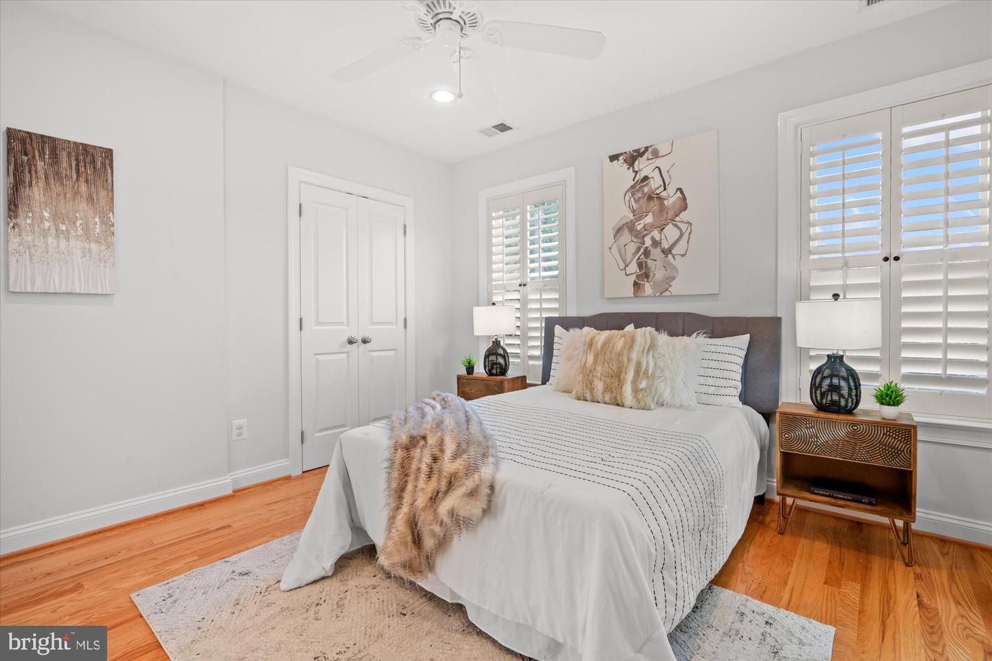 119 E CLIFFORD AVE, ALEXANDRIA, Virginia 22305, 3 Bedrooms Bedrooms, ,3 BathroomsBathrooms,Residential,For sale,119 E CLIFFORD AVE,VAAX2048086 MLS # VAAX2048086