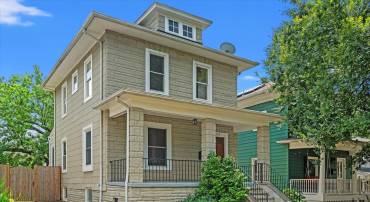119 E CLIFFORD AVE, ALEXANDRIA, Virginia 22305, 3 Bedrooms Bedrooms, ,3 BathroomsBathrooms,Residential,For sale,119 E CLIFFORD AVE,VAAX2048086 MLS # VAAX2048086