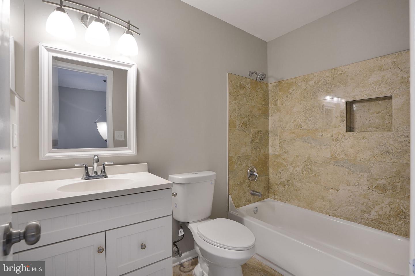 3098 BRIDGETON CT, WOODBRIDGE, Virginia 22192, 3 Bedrooms Bedrooms, ,3 BathroomsBathrooms,Residential,For sale,3098 BRIDGETON CT,VAPW2100460 MLS # VAPW2100460