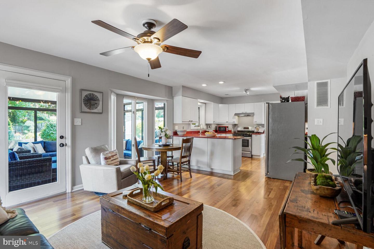129 FAIRFAX ST, WARRENTON, Virginia 20186, 3 Bedrooms Bedrooms, ,3 BathroomsBathrooms,Residential,For sale,129 FAIRFAX ST,VAFQ2017694 MLS # VAFQ2017694