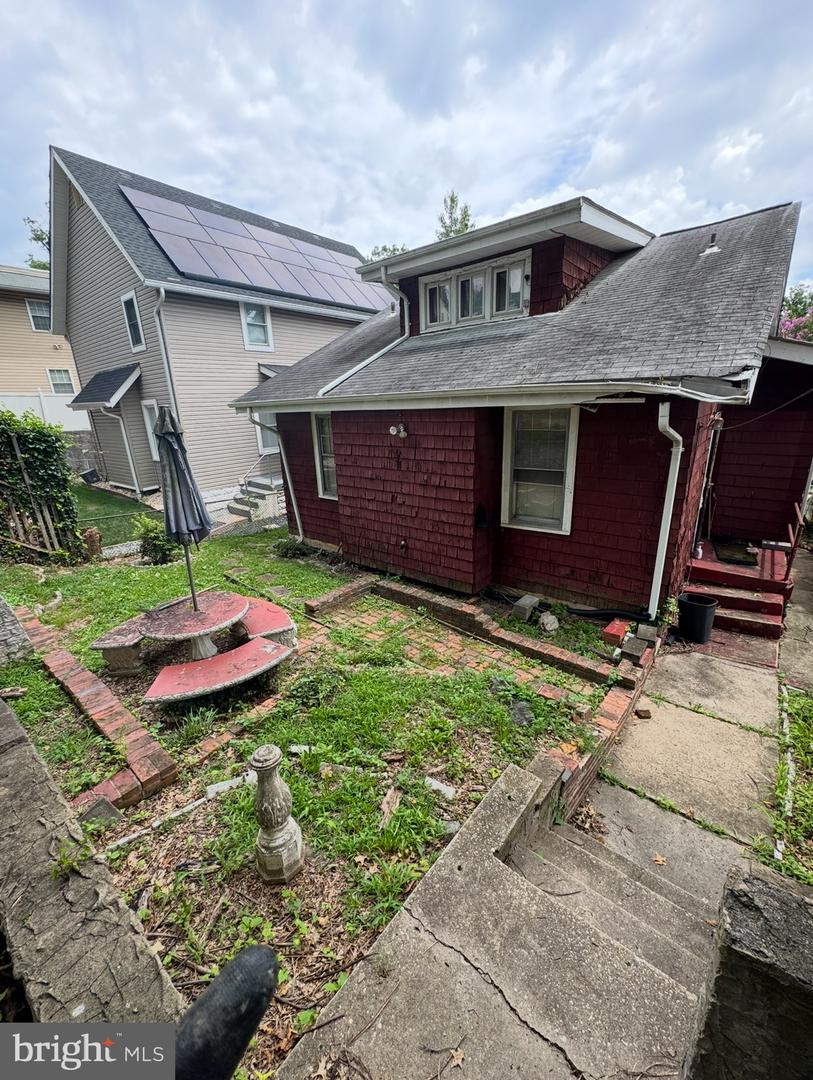 2612 22ND ST NE, WASHINGTON, District Of Columbia 20018, 3 Bedrooms Bedrooms, ,1 BathroomBathrooms,Residential,For sale,2612 22ND ST NE,DCDC2213110 MLS # DCDC2213110