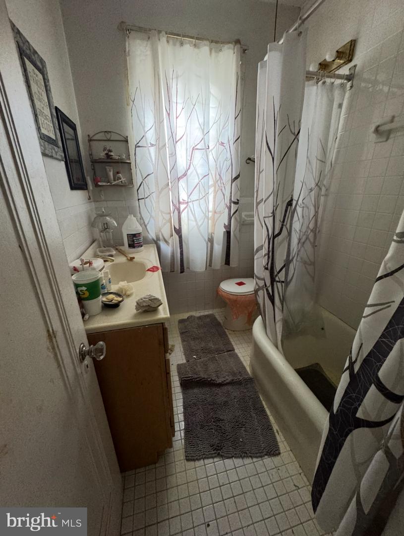 2612 22ND ST NE, WASHINGTON, District Of Columbia 20018, 3 Bedrooms Bedrooms, ,1 BathroomBathrooms,Residential,For sale,2612 22ND ST NE,DCDC2213110 MLS # DCDC2213110