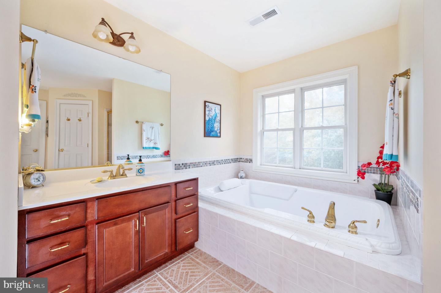 14457 KIMBER LN, CULPEPER, Virginia 22701, 5 Bedrooms Bedrooms, ,3 BathroomsBathrooms,Residential,For sale,14457 KIMBER LN,VACU2011150 MLS # VACU2011150